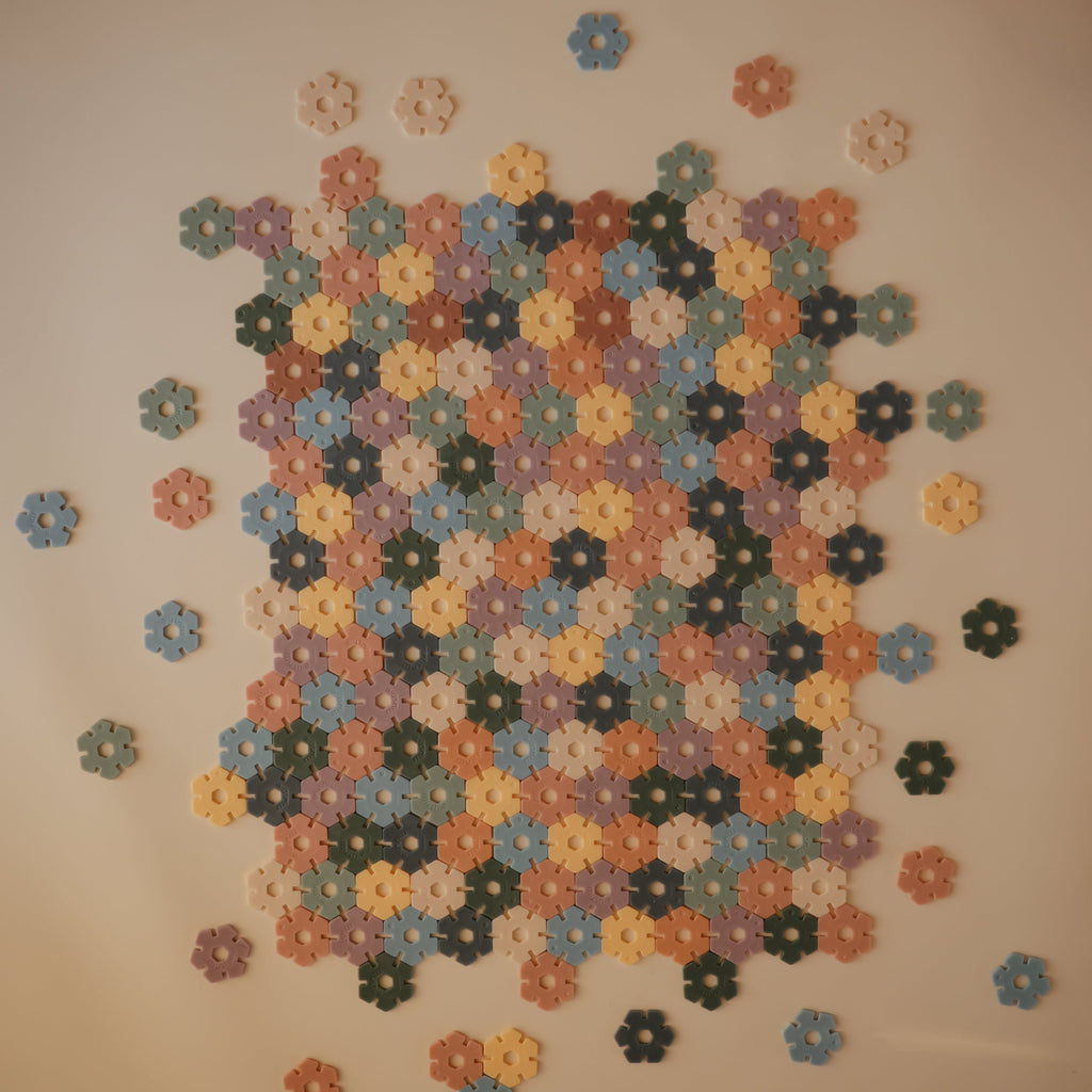 Mushie HEX Connect Building Toy Set | Playroom Avenue