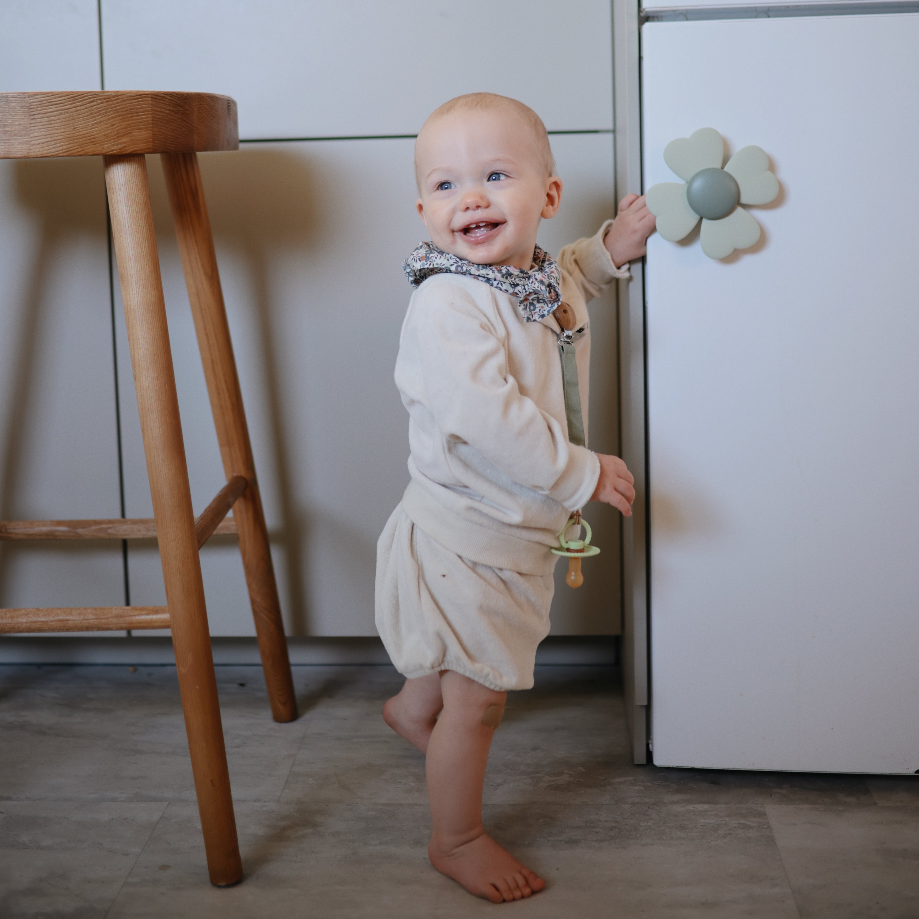 Mushie Suction Spinner Toy | Playroom Avenue