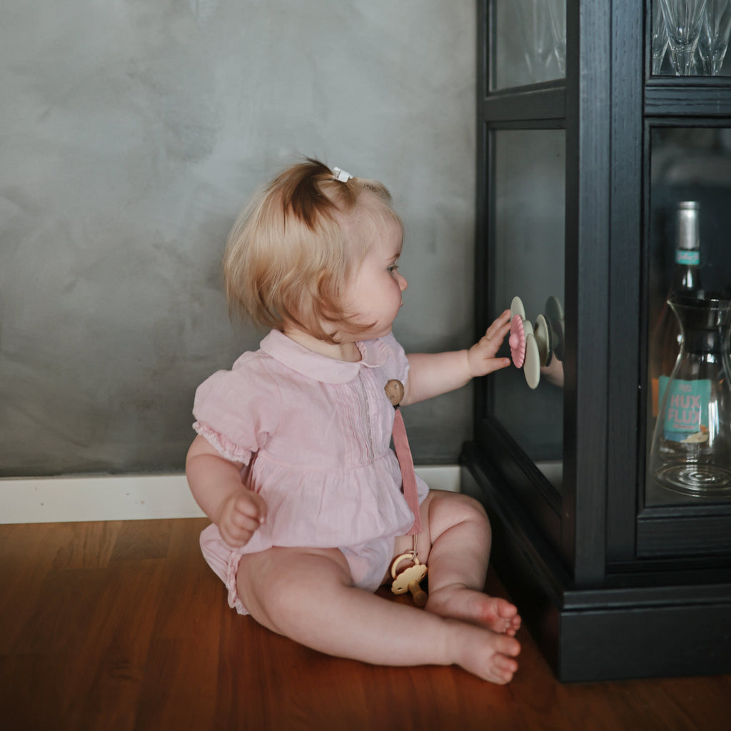 Mushie Suction Spinner Toy | Playroom Avenue