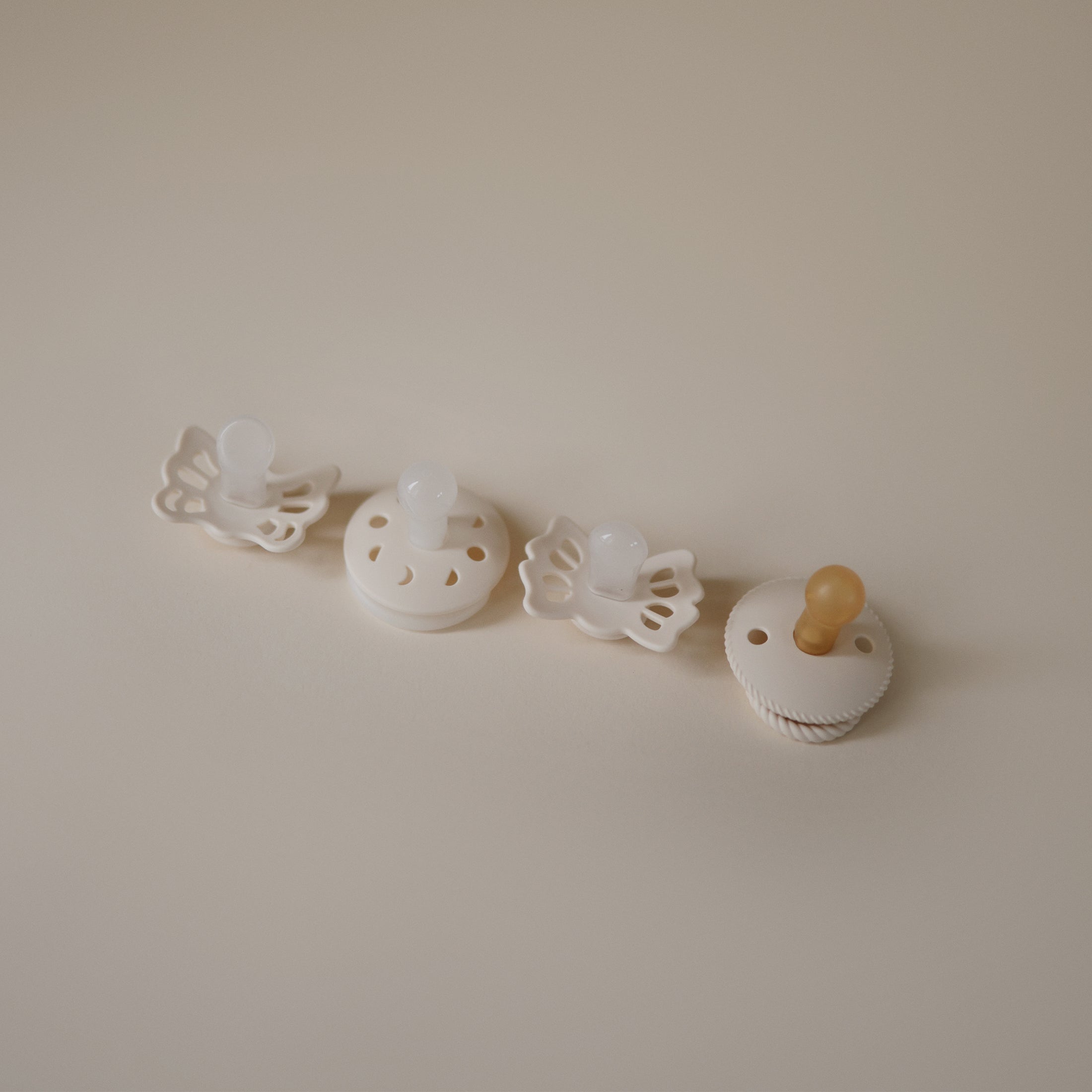 Mushie FRIGG Baby's First Pacifier Moonlight Sailing (Cream) 4-Pack | Playroom Avenue