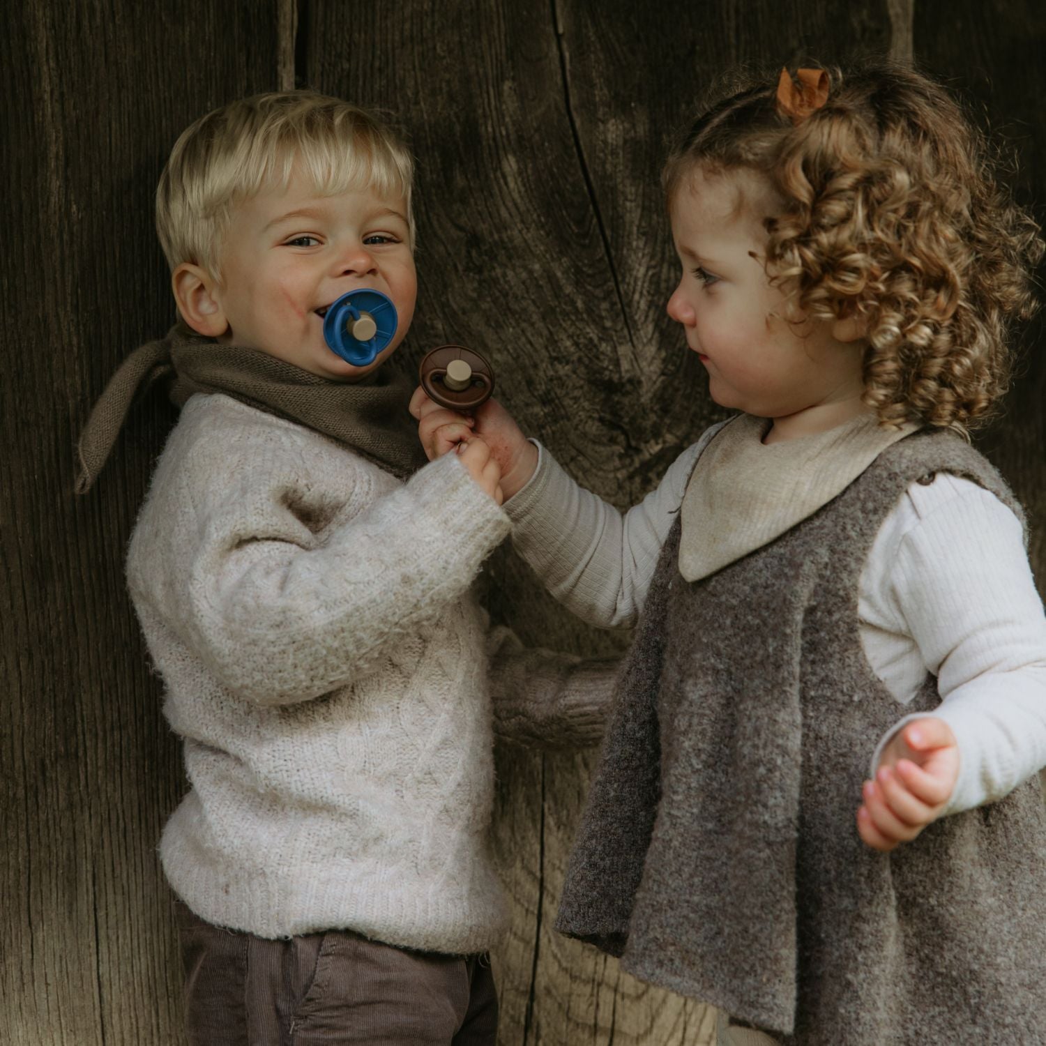 FRIGG Natural Rubber Pacifier 4-Pack | Playroom Avenue