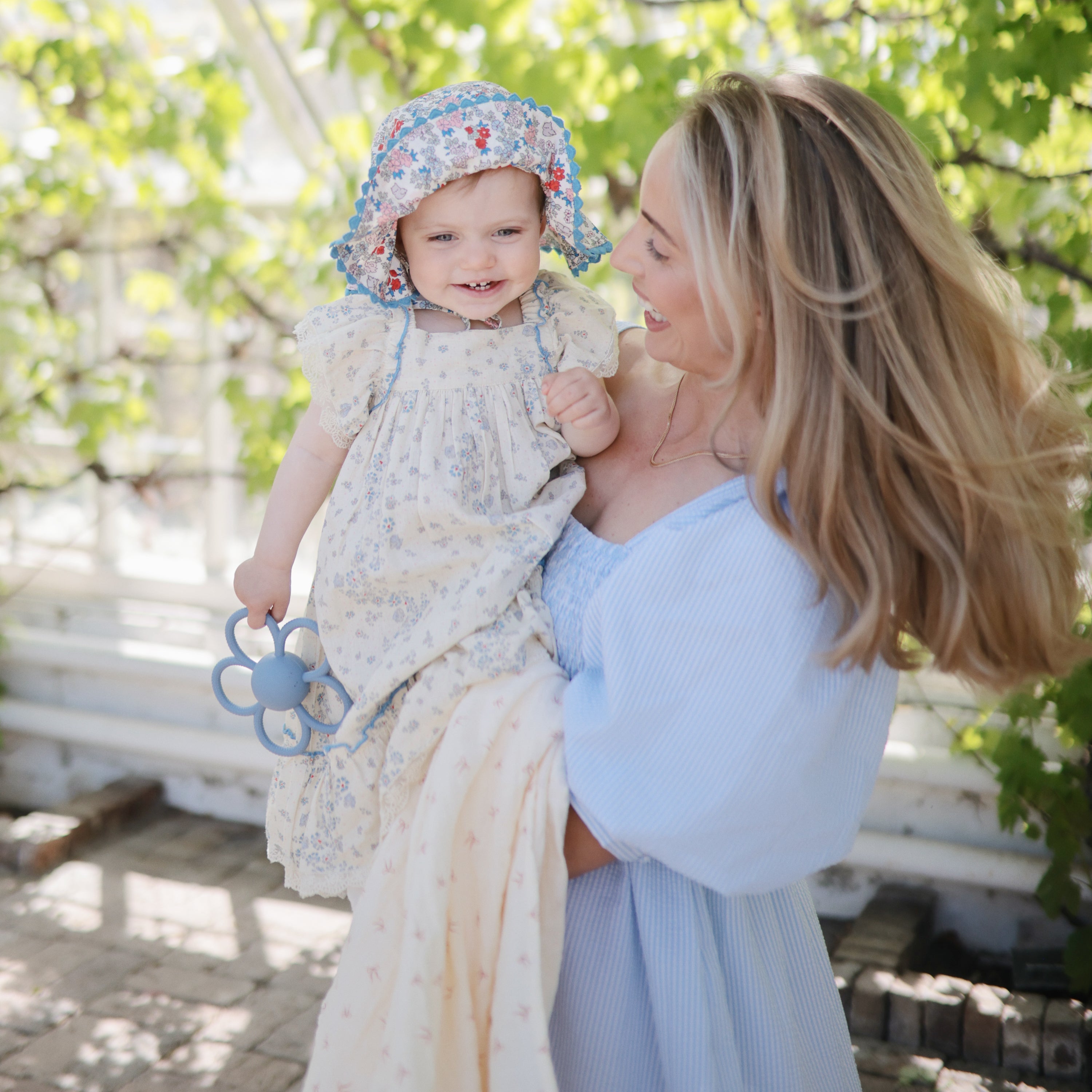 Mushie Organic Cotton Muslin Swaddle Blanket | Playroom Avenue