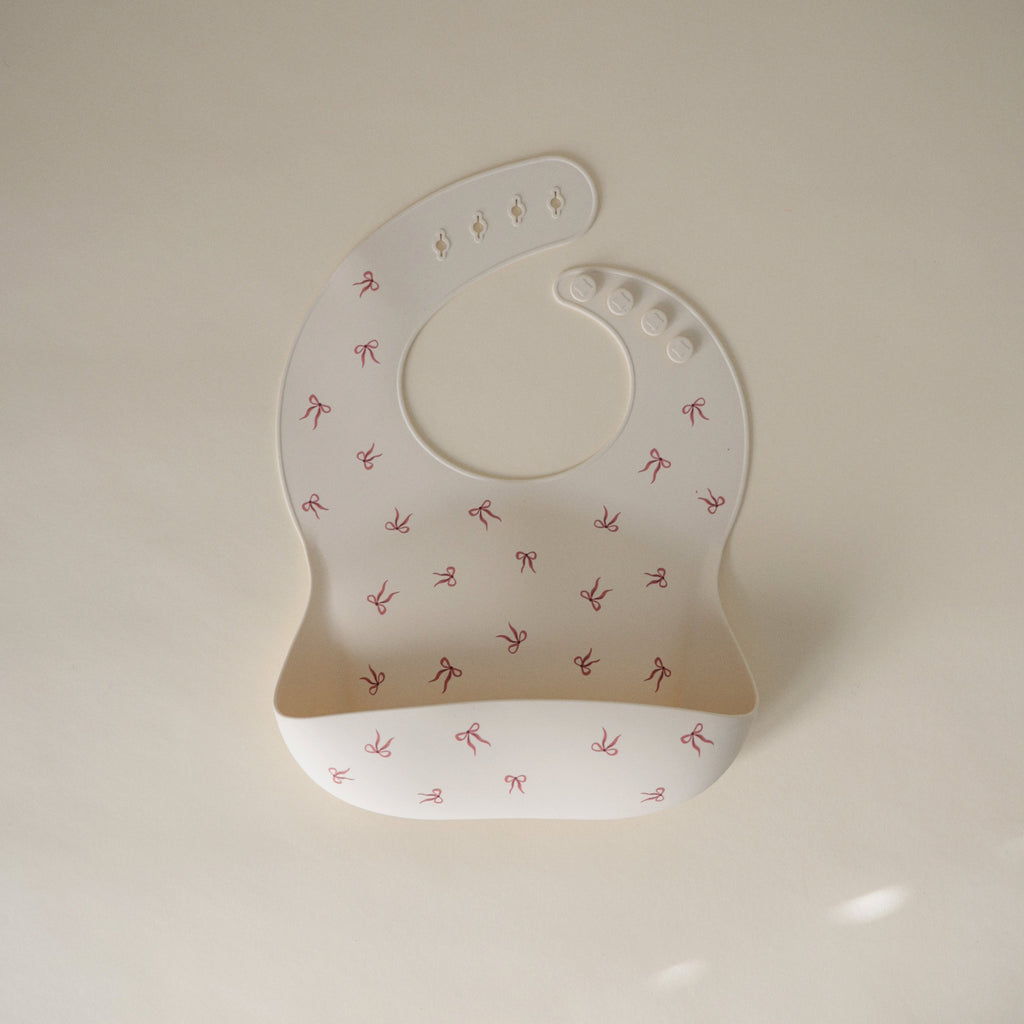Mushie Silicone Baby Bib | Playroom Avenue