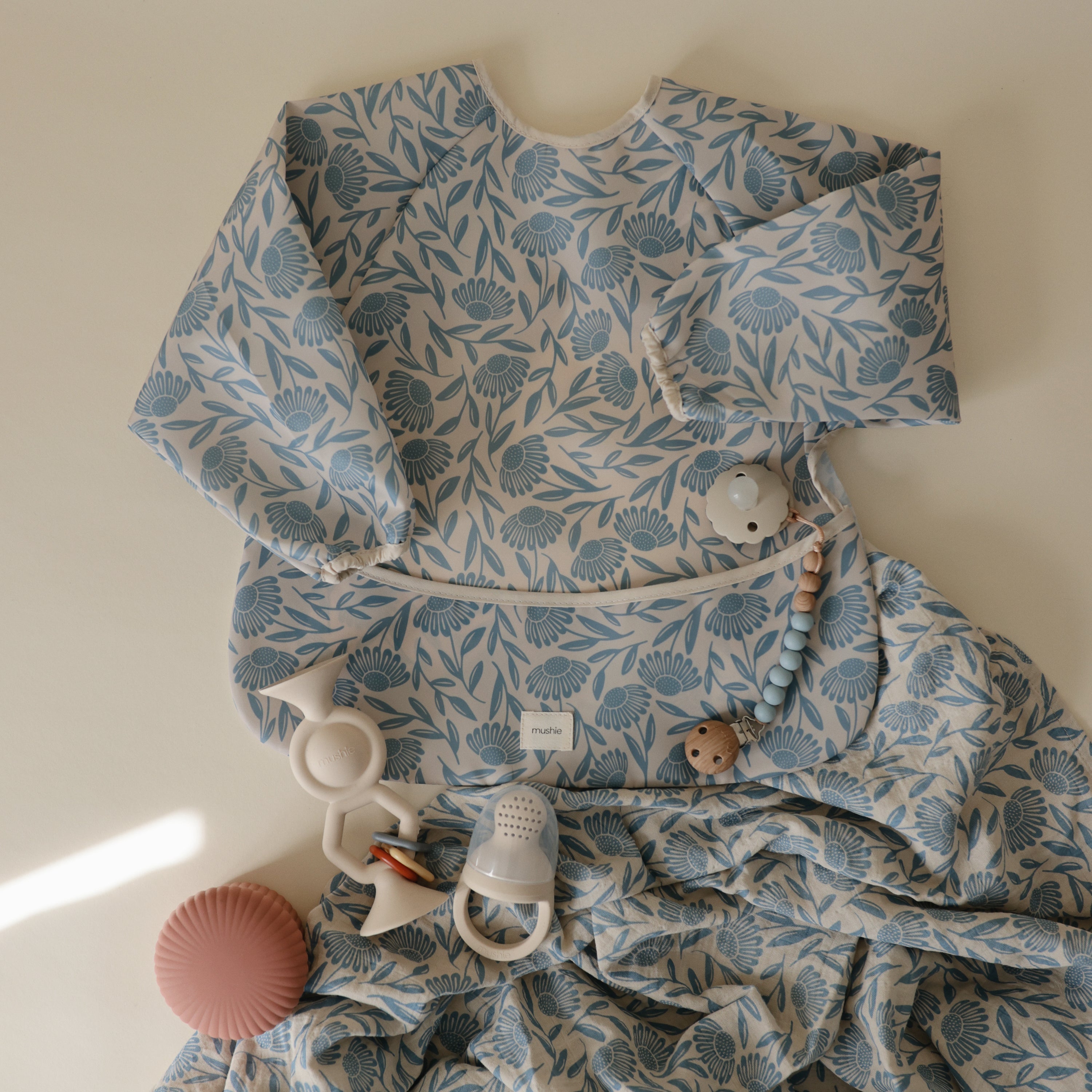 Mushie Organic Cotton Muslin Swaddle Blanket | Playroom Avenue