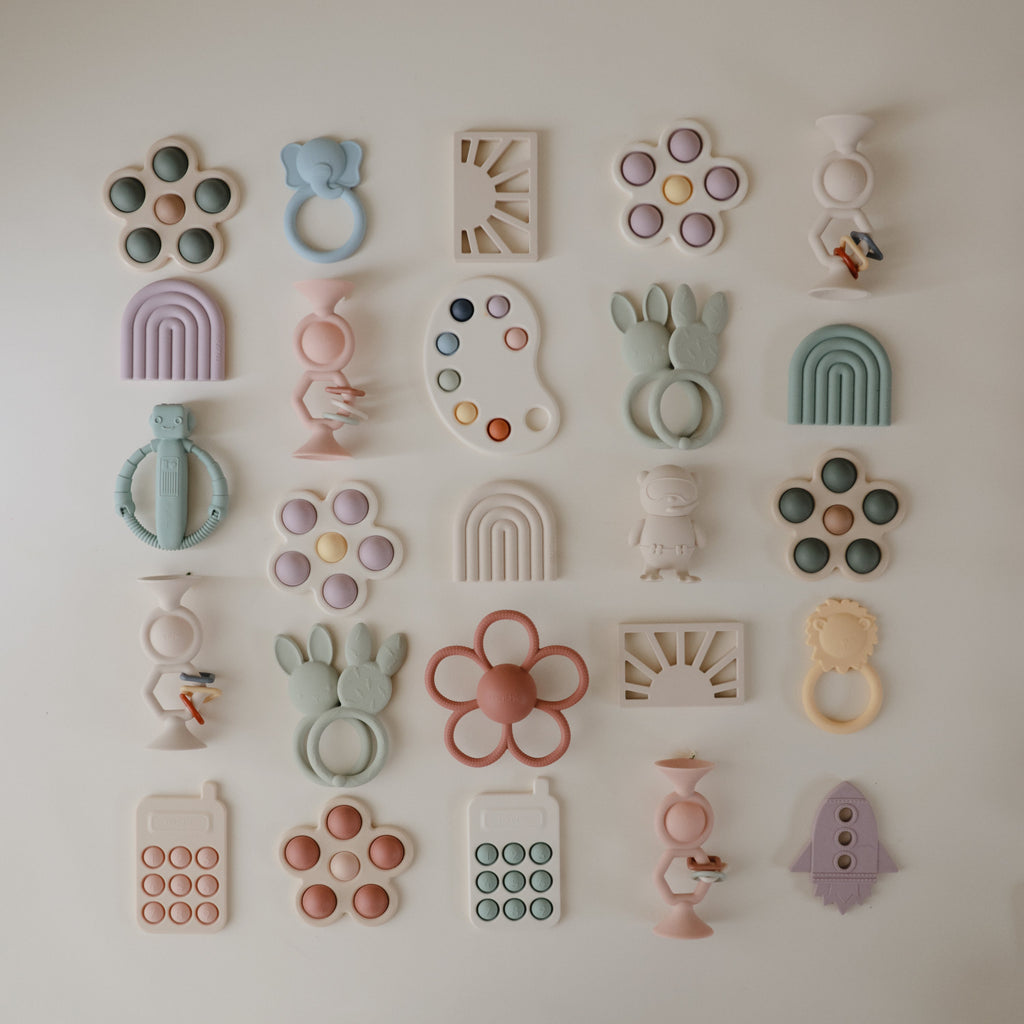 Mushie HexaPop Suction Toy | Playroom Avenue