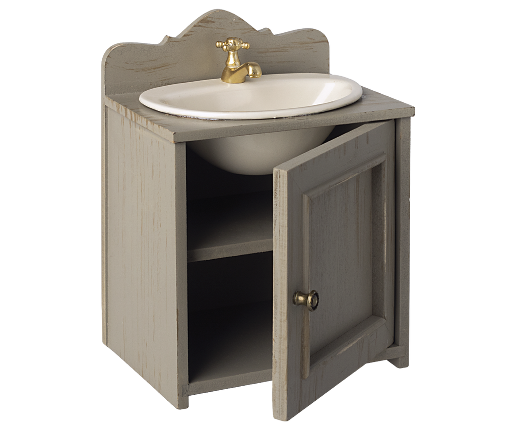 Maileg Miniature Sink | Playroom Avenue