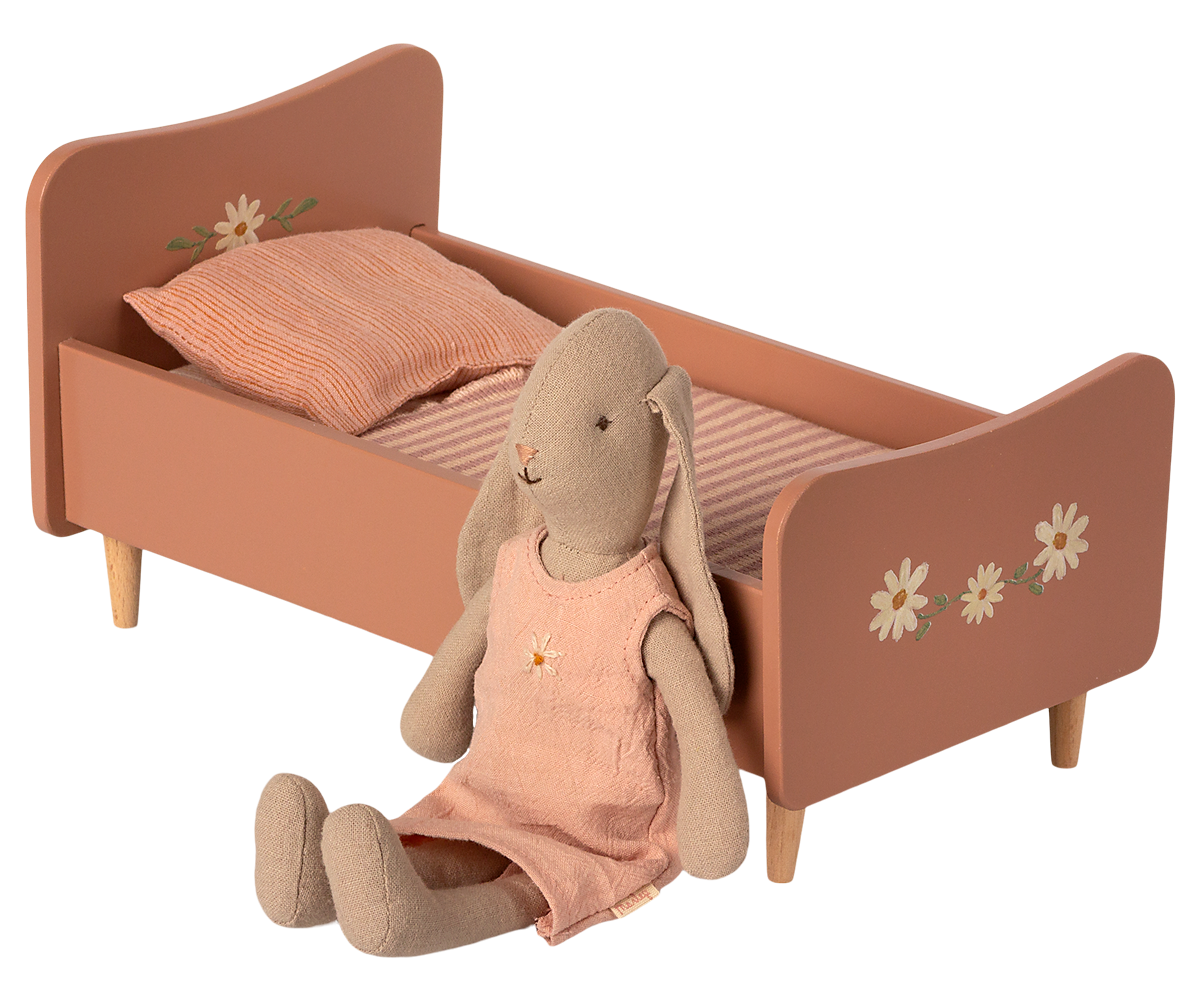 Maileg Wooden Bed, Miniature - Rose | Playroom Avenue