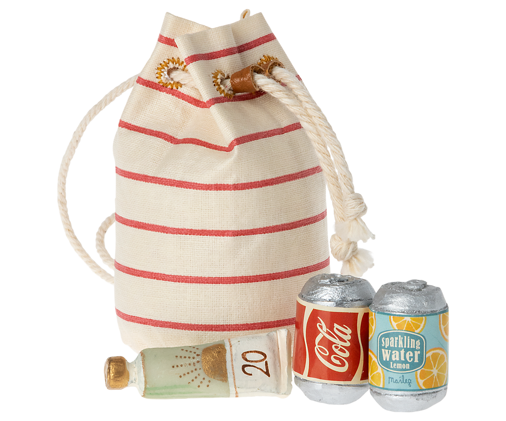 Maileg Bag with Beach Essentials, Mouse | Playroom Avenue