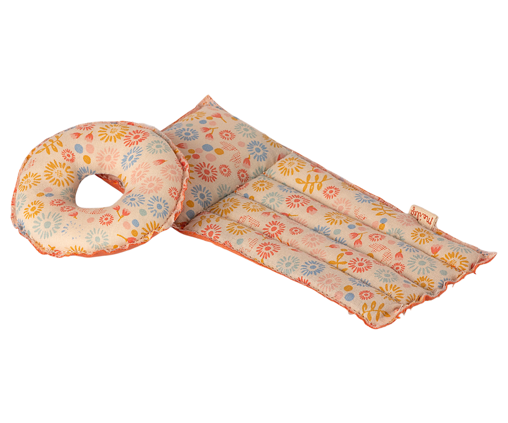 Maileg Beach Float, Mouse - Flower | Playroom Avenue