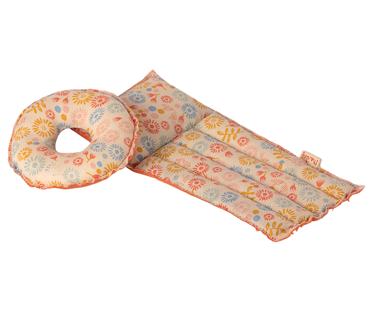 Maileg Beach Float, Mouse - Flower | Playroom Avenue