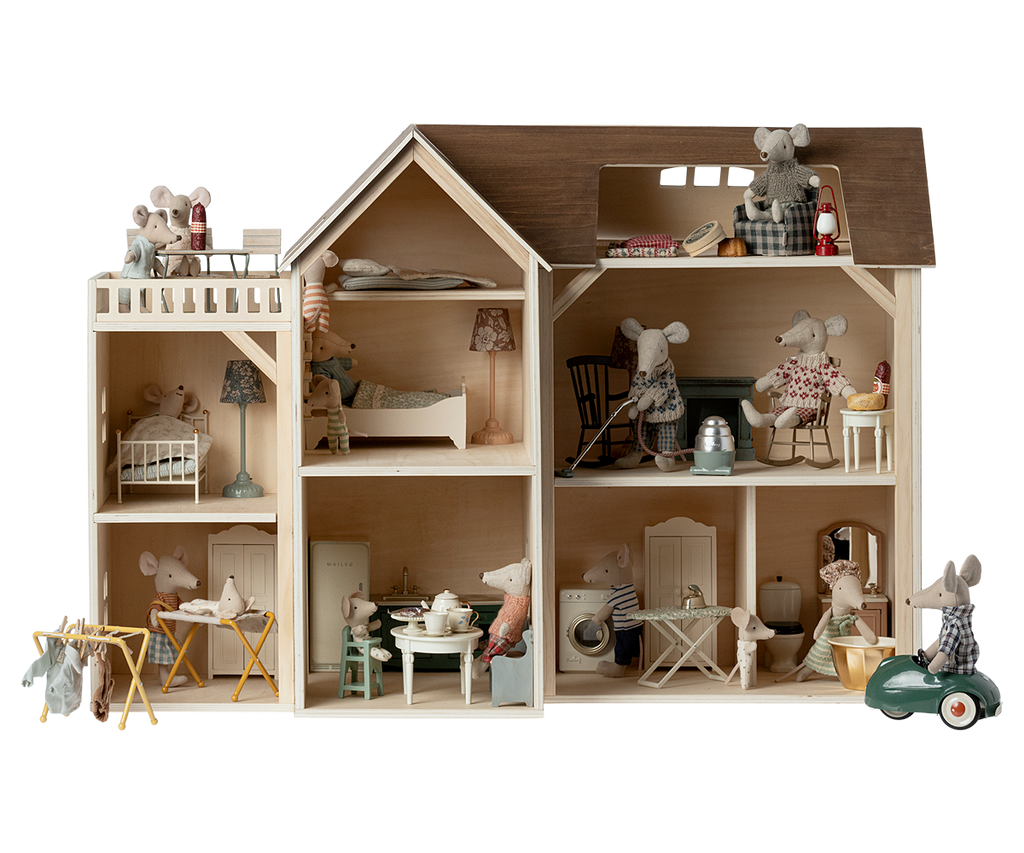 Maileg Mouse Hole Farmhouse | Playroom Avenue