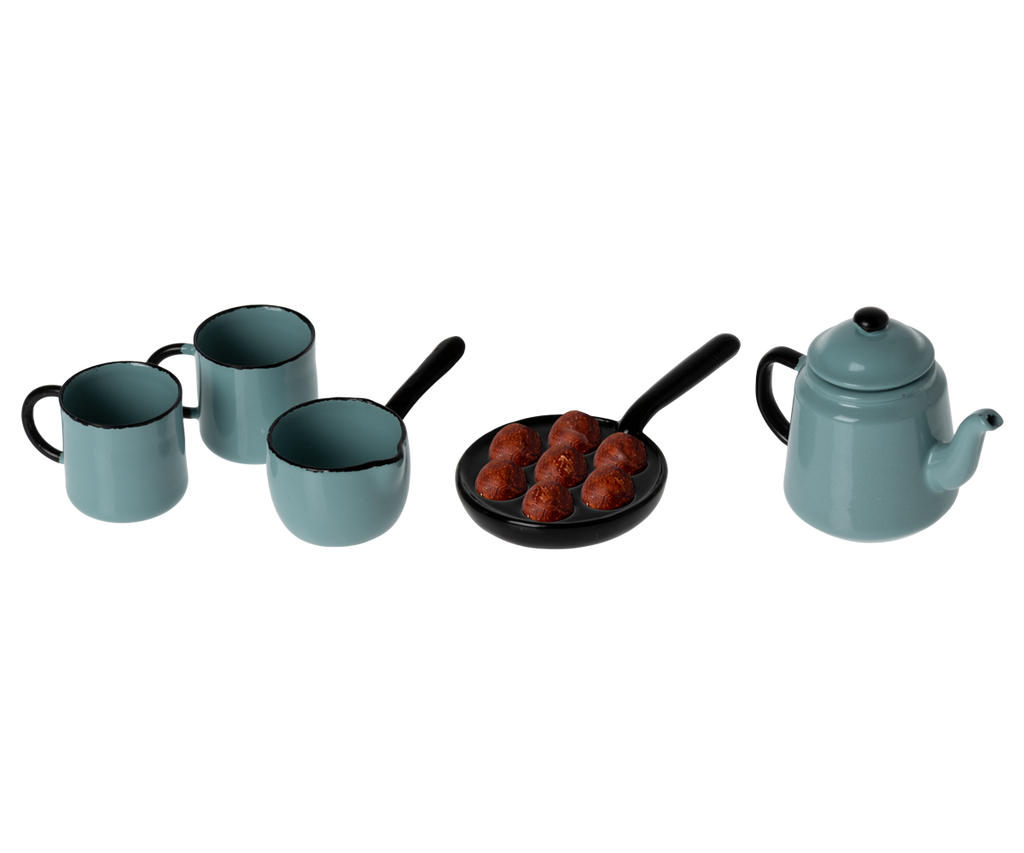 Maileg Madam Blue’s Favorites | Playroom Avenue