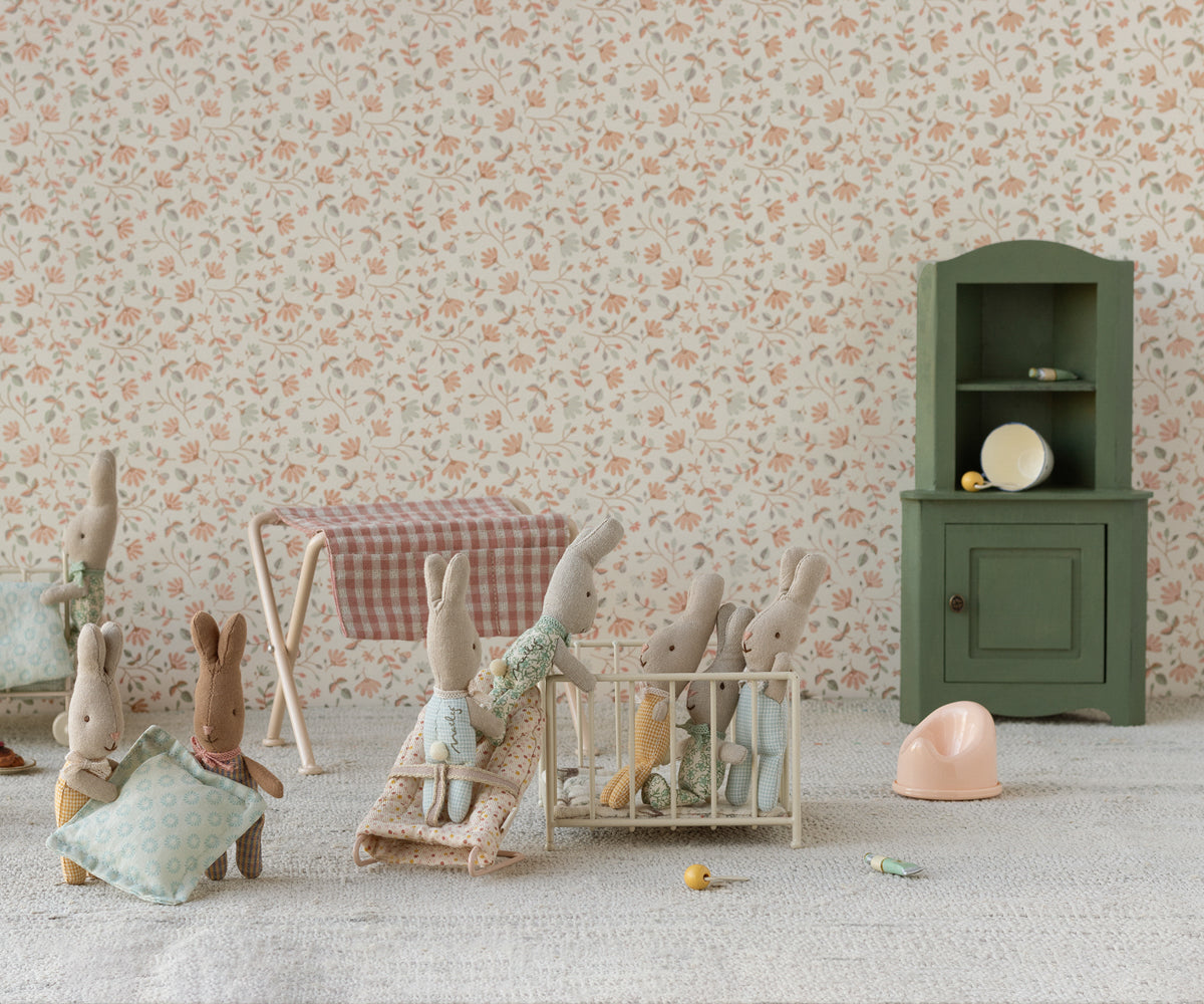 Maileg Corner Cabinet, Miniature - Dark Green | Playroom Avenue