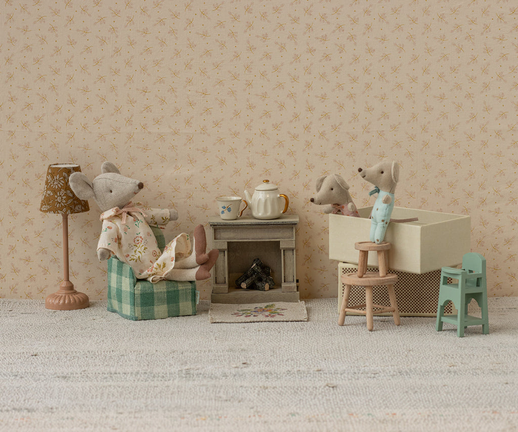 Maileg Fireplace, Mouse - Off white | Playroom Avenue
