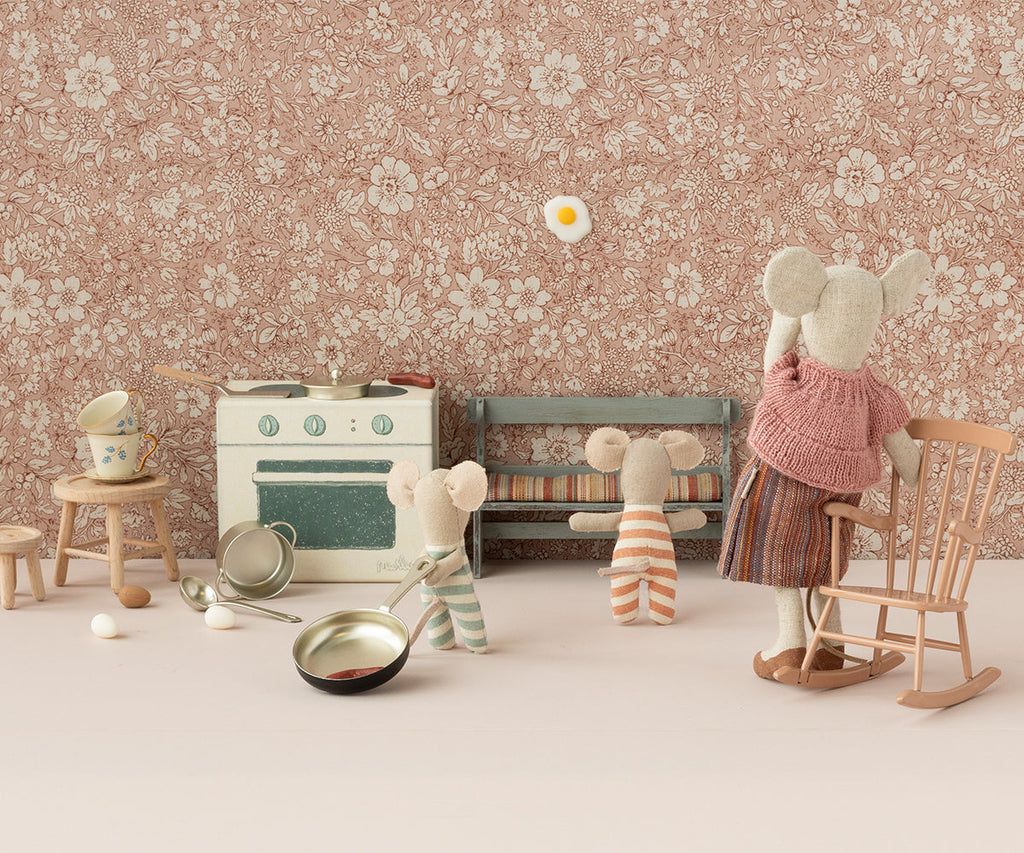 Maileg Cooking Set, Mouse | Playroom Avenue