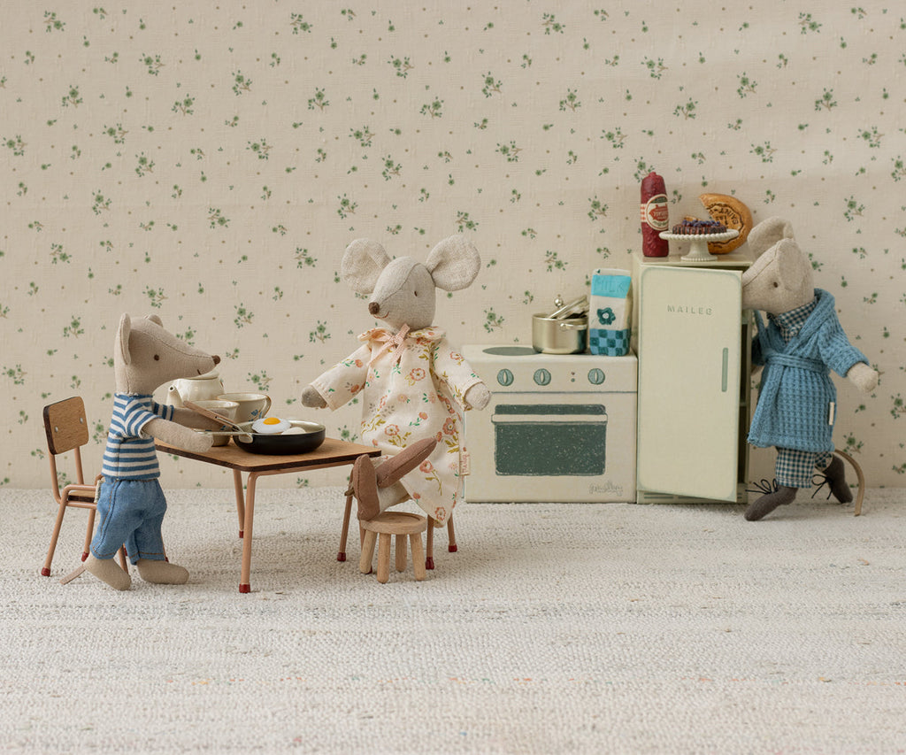 Maileg Chair, Mouse - Dark powder | Playroom Avenue