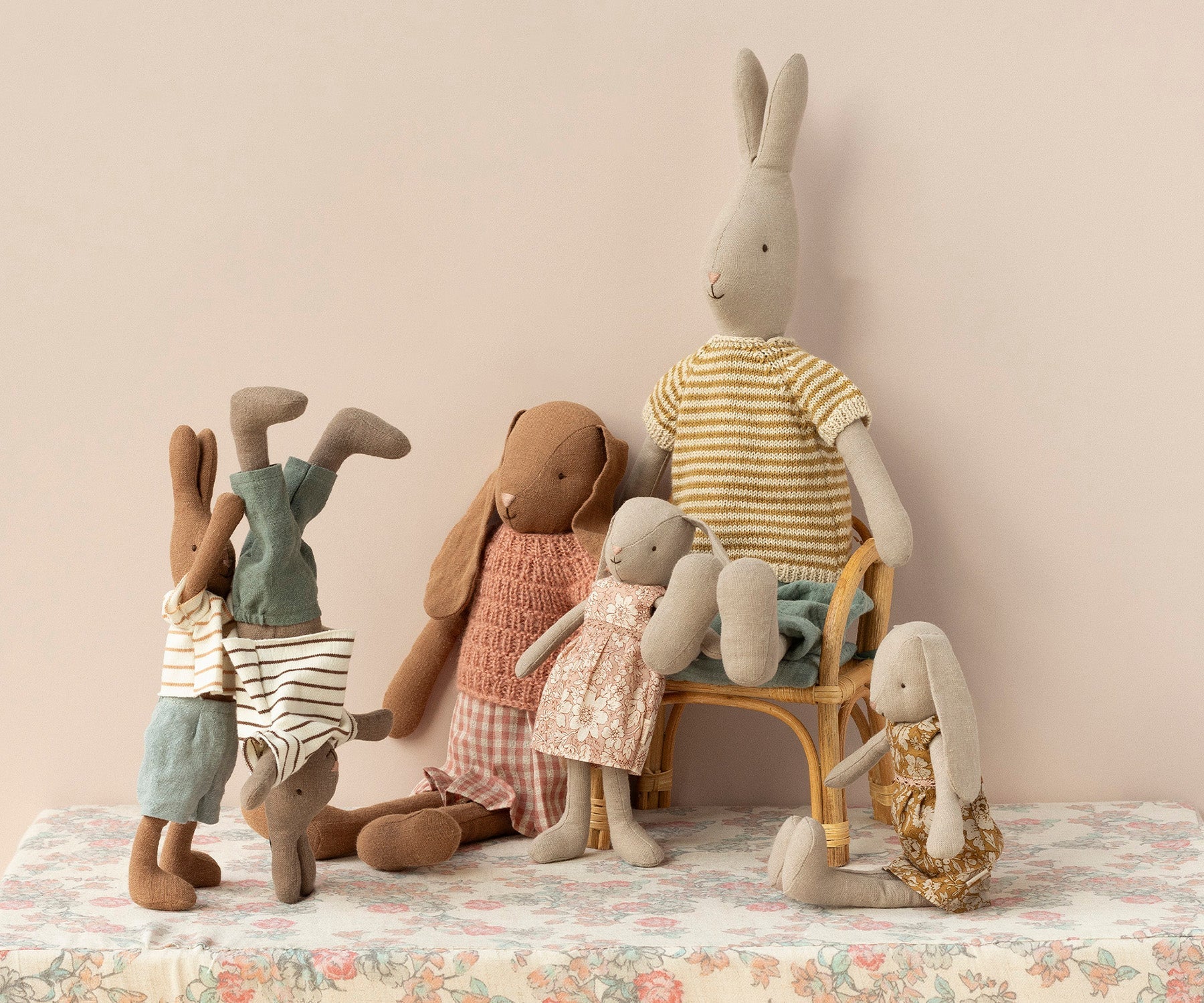 Maileg Rabbit size 3, Classic - Knitted shirt and pants | Playroom Avenue