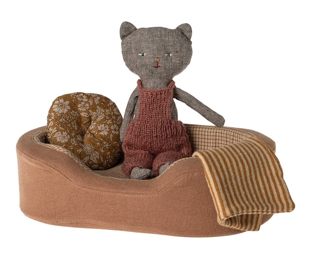 Maileg Cosy Basket, Small - Brown | Playroom Avenue
