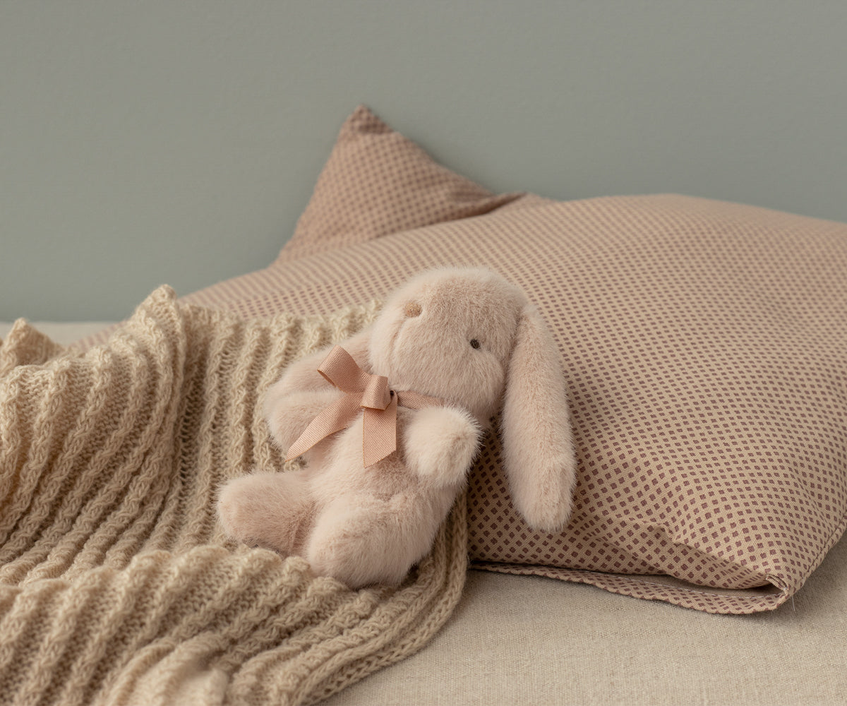 Maileg Bunny plush, Mini - Light powder | Playroom Avenue