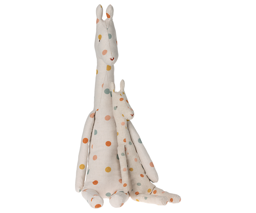 Maileg Giraffe, Medium | Playroom Avenue