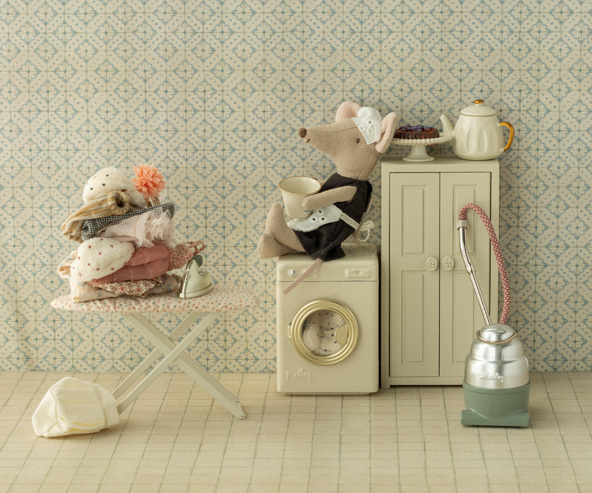 Maileg Maid Mouse, Big Sister/Brother | Playroom Avenue