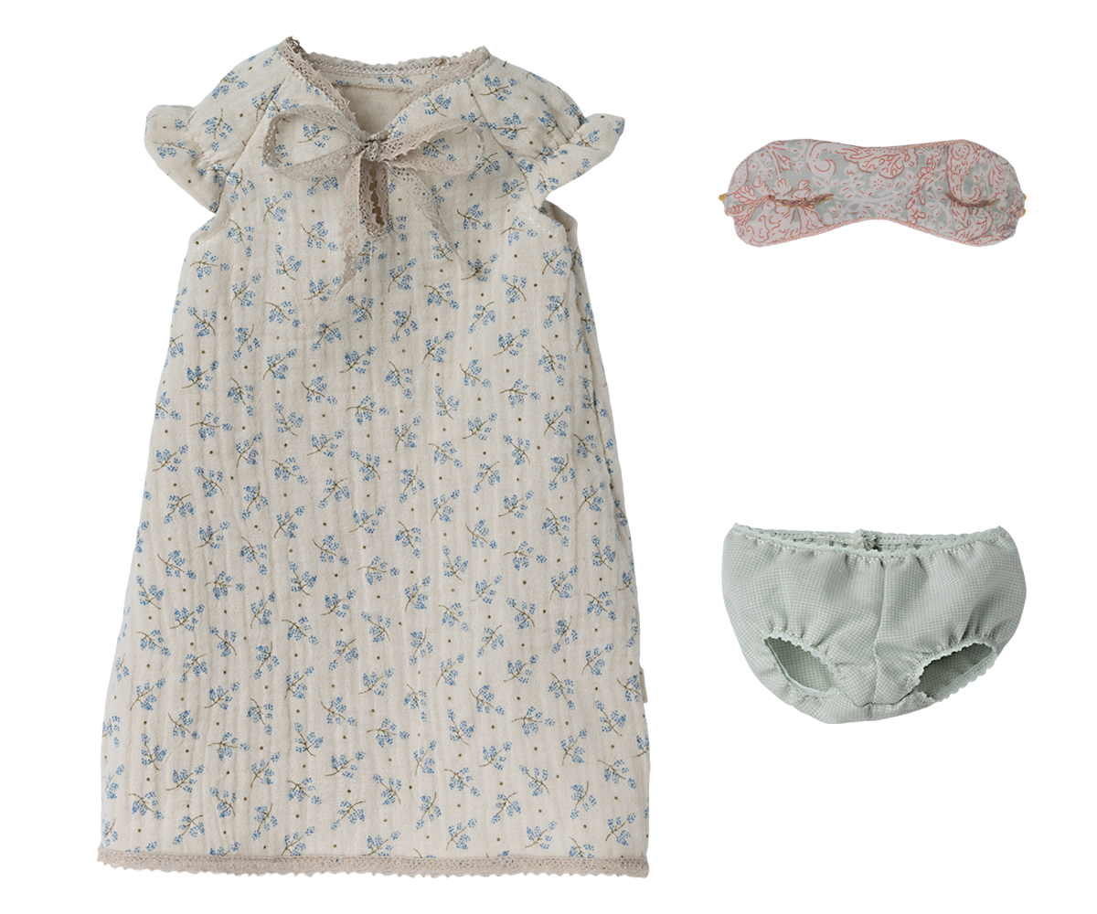 Maileg Nightgown, Maxi Mouse | Playroom Avenue
