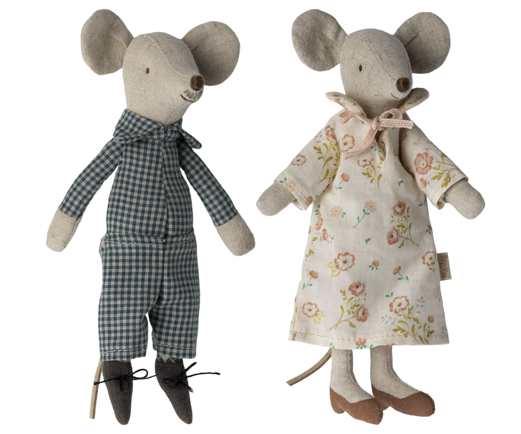 Maileg Grandma & Grandpa Mice in Cigarbox | Playroom Avenue