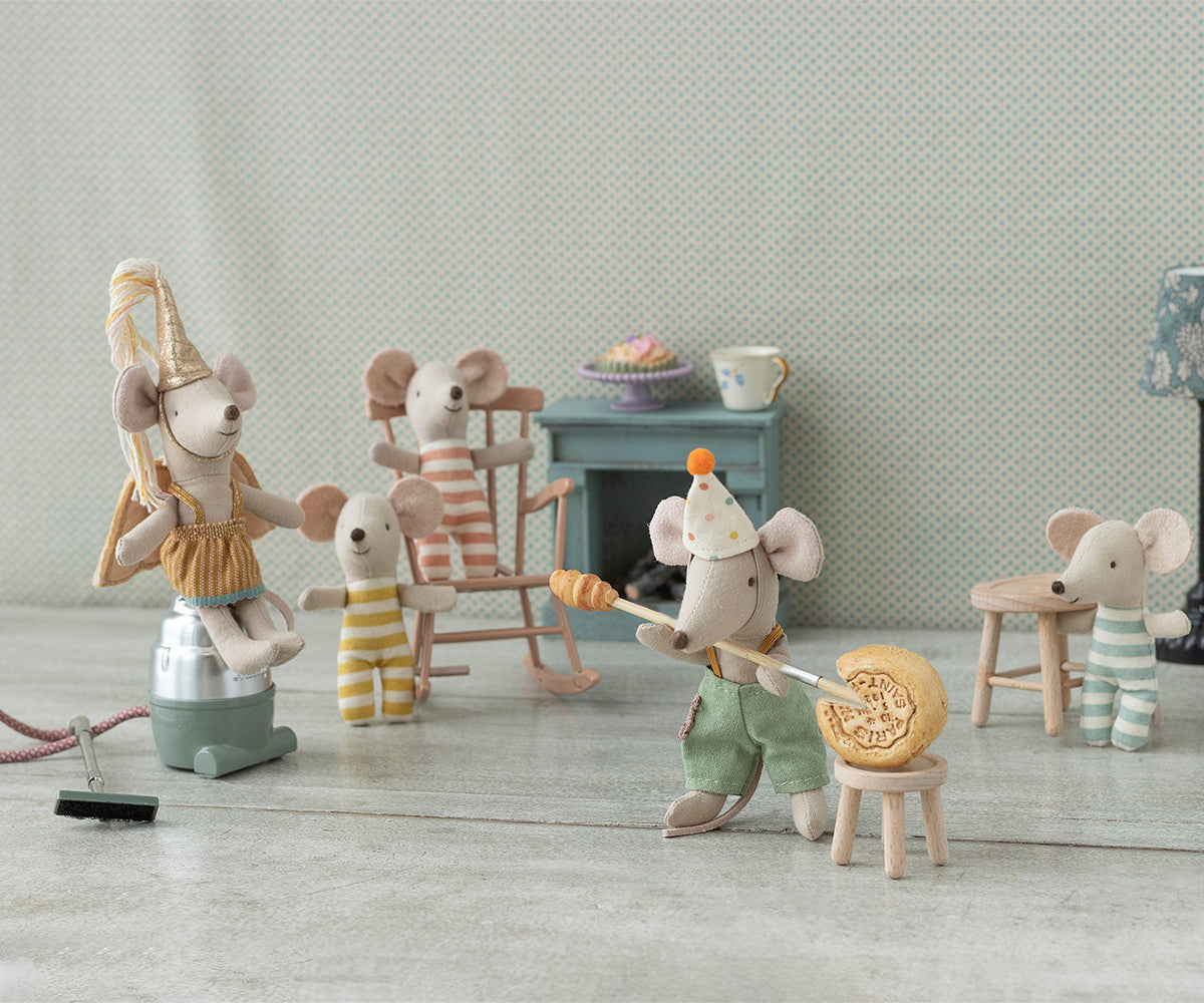 Maileg Clown Clothes in Suitcase, Little Brother Mouse | Playroom Avenue