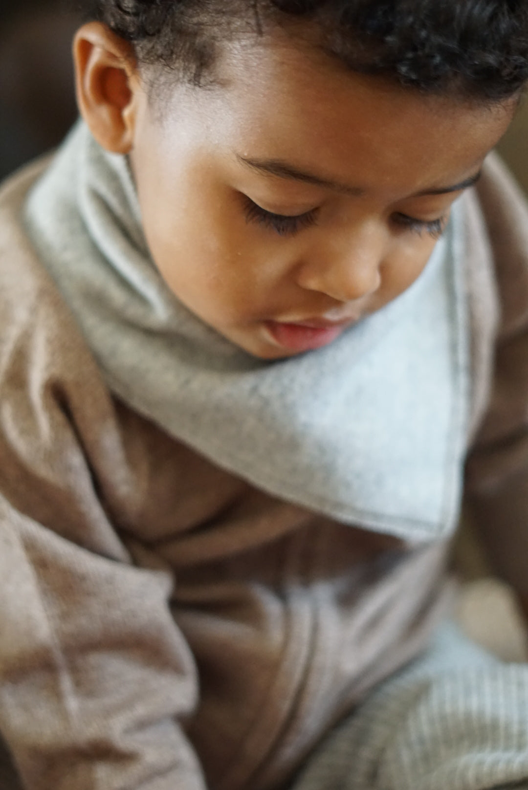 La Petit Lapin Cashmere Triangle Bib Scarf | Gray Melange | Playroom Avenue