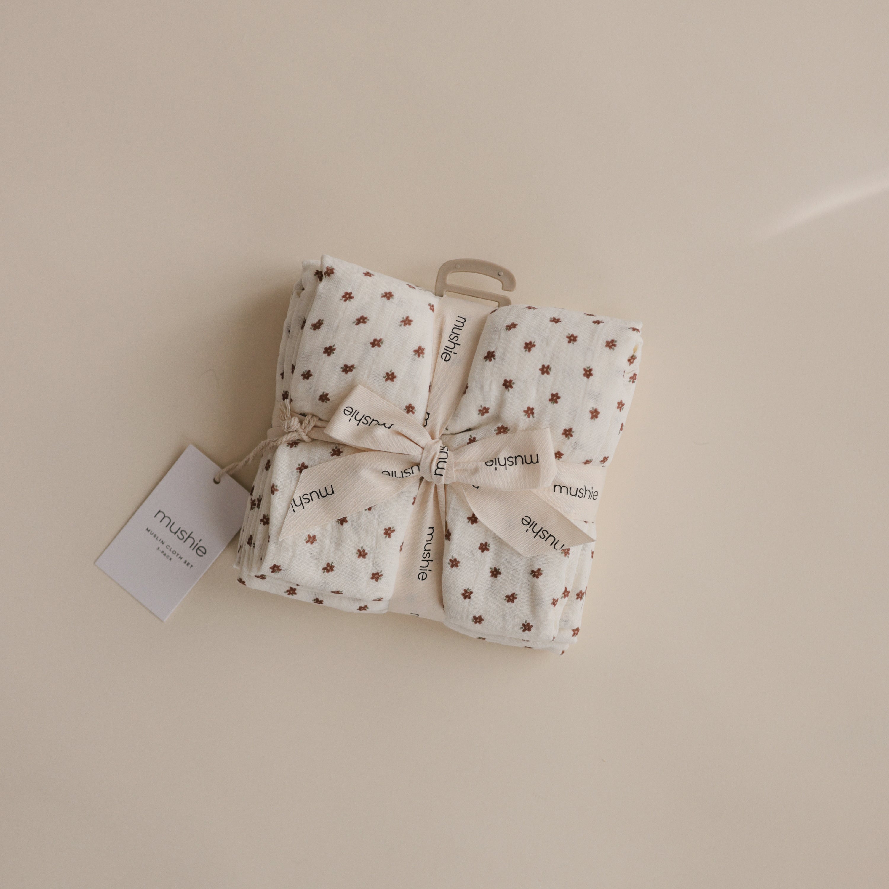Mushie Organic Cotton Muslin Cloths 3-Pack | Playroom Avenue