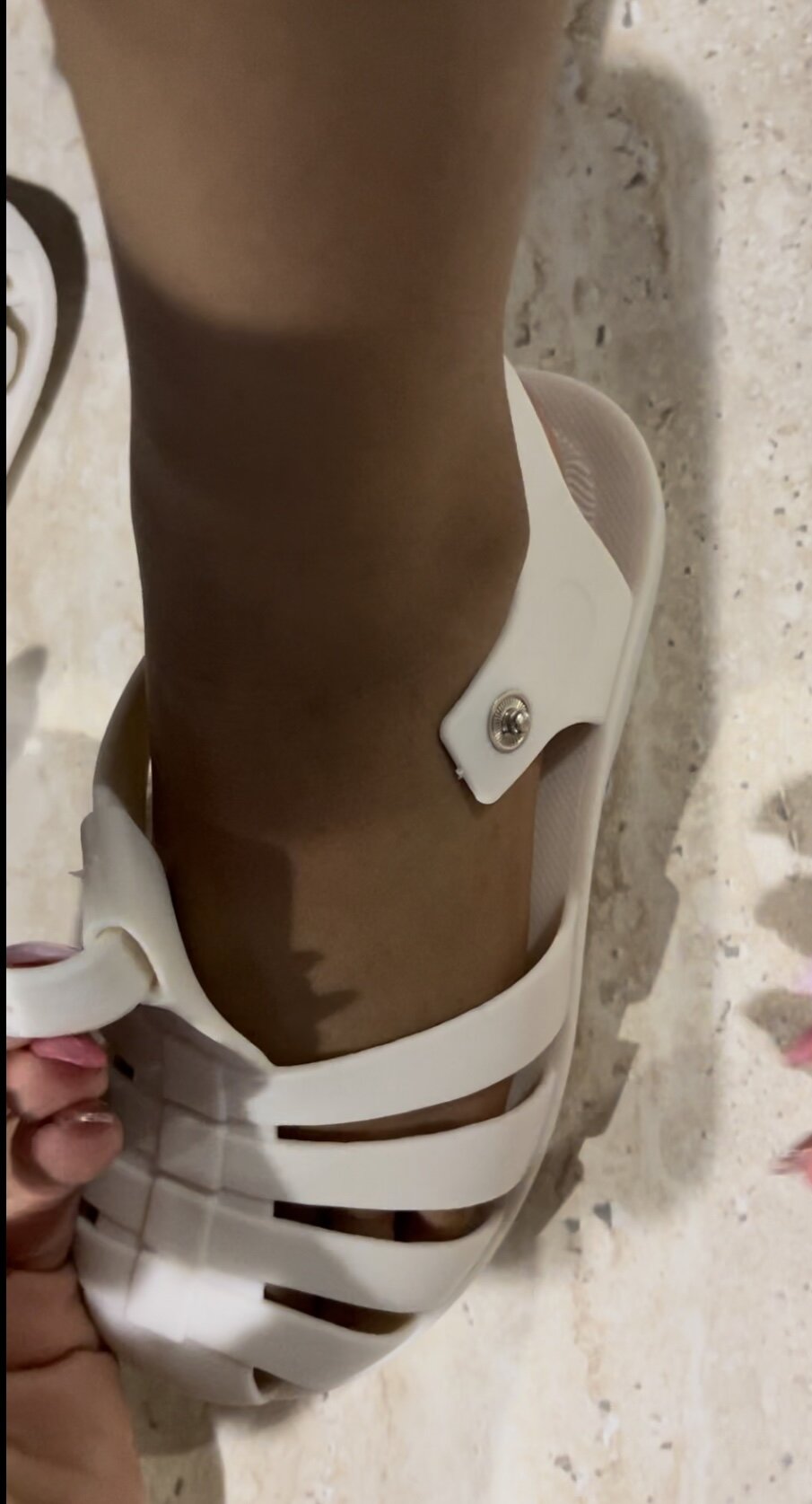 Ozznek Shoes Kids Jelly Sandals – Waterproof, Wide Toe | Roman Style | Playroom Avenue