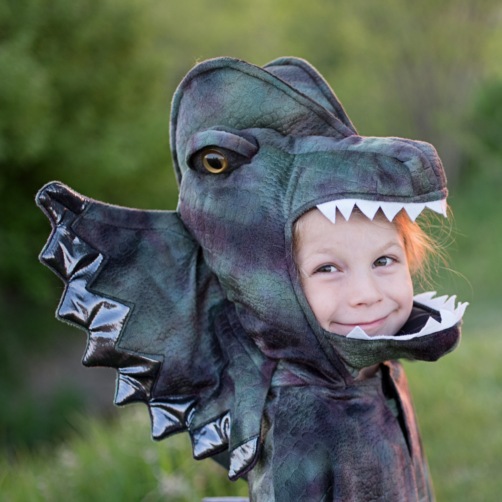 Great Pretenders Grandasaurus Dilophosaurus Cape with Claws | Playroom Avenue