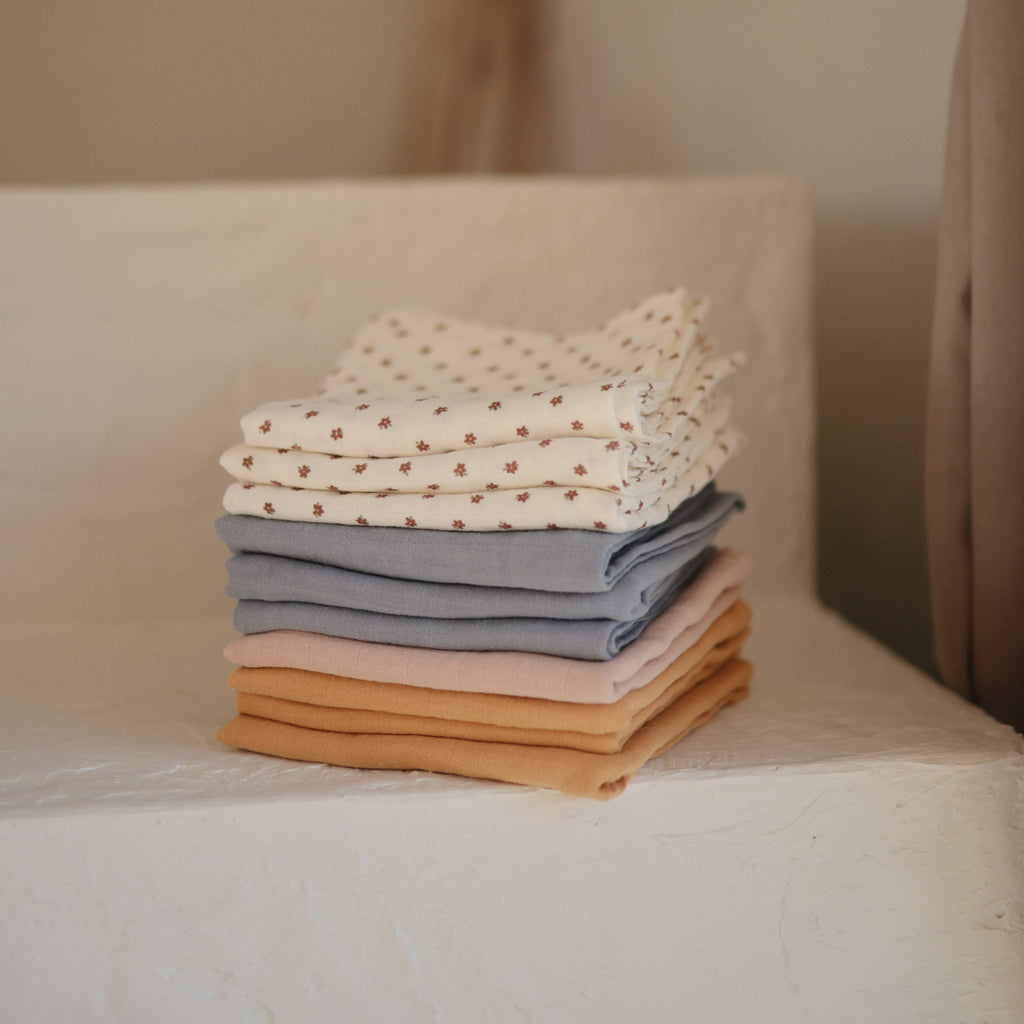 Mushie Organic Cotton Muslin Cloths 3-Pack | Playroom Avenue