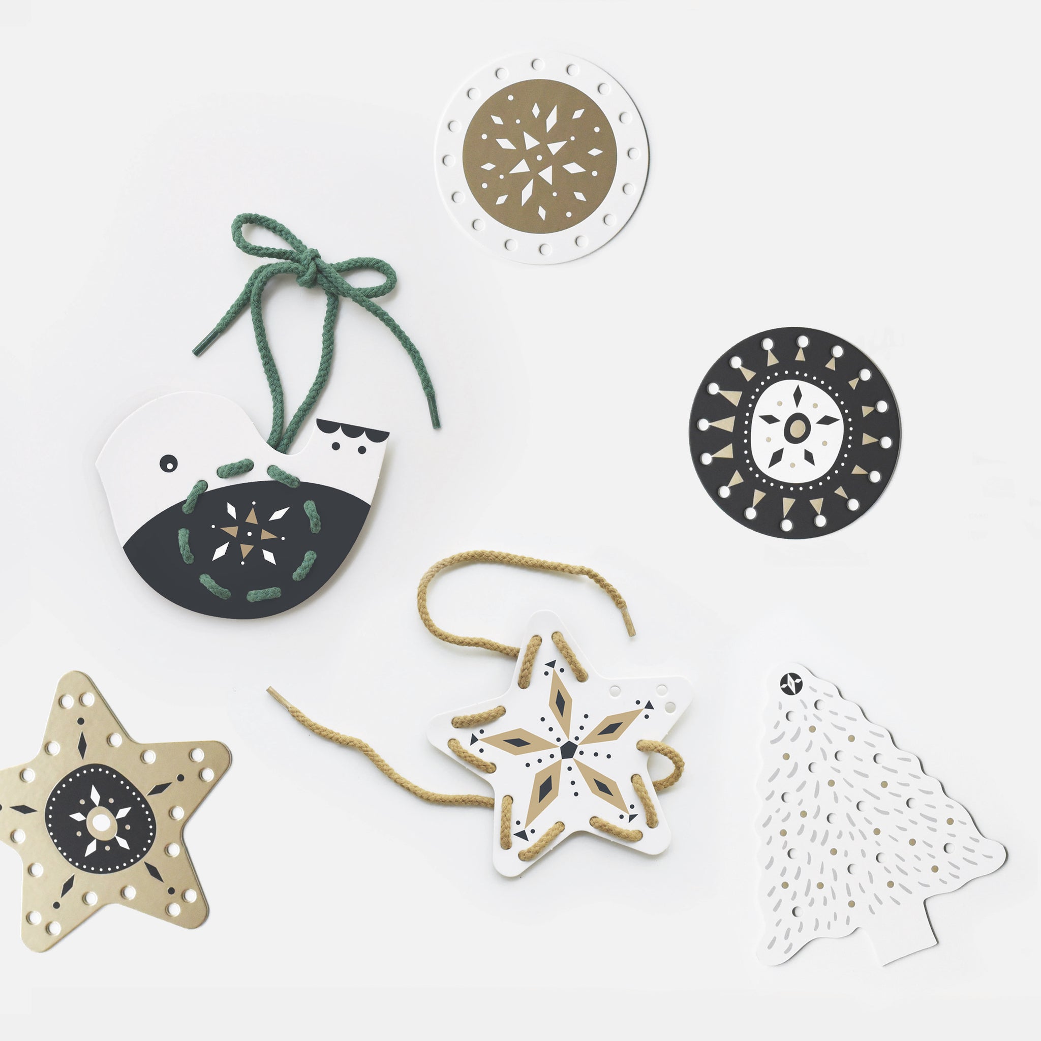 Wee Gallery Festive Fun Lacing Ornaments | Playroom Avenue