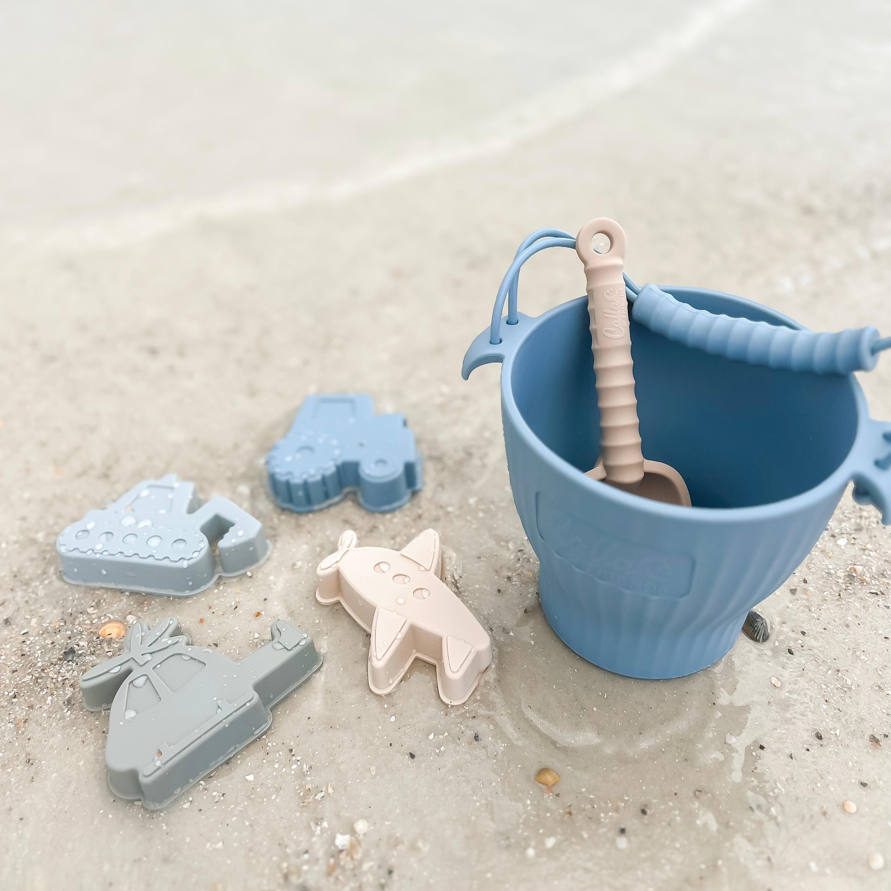 Calla and Friends Brayden Silicone Beach Toy Set | Playroom Avenue