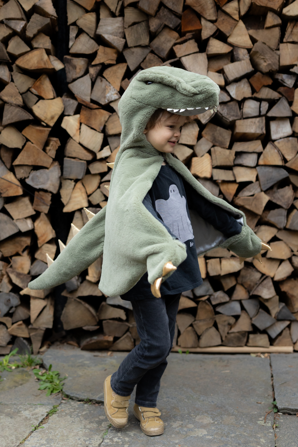 Great Pretenders Green T-Rex Cuddle Cape