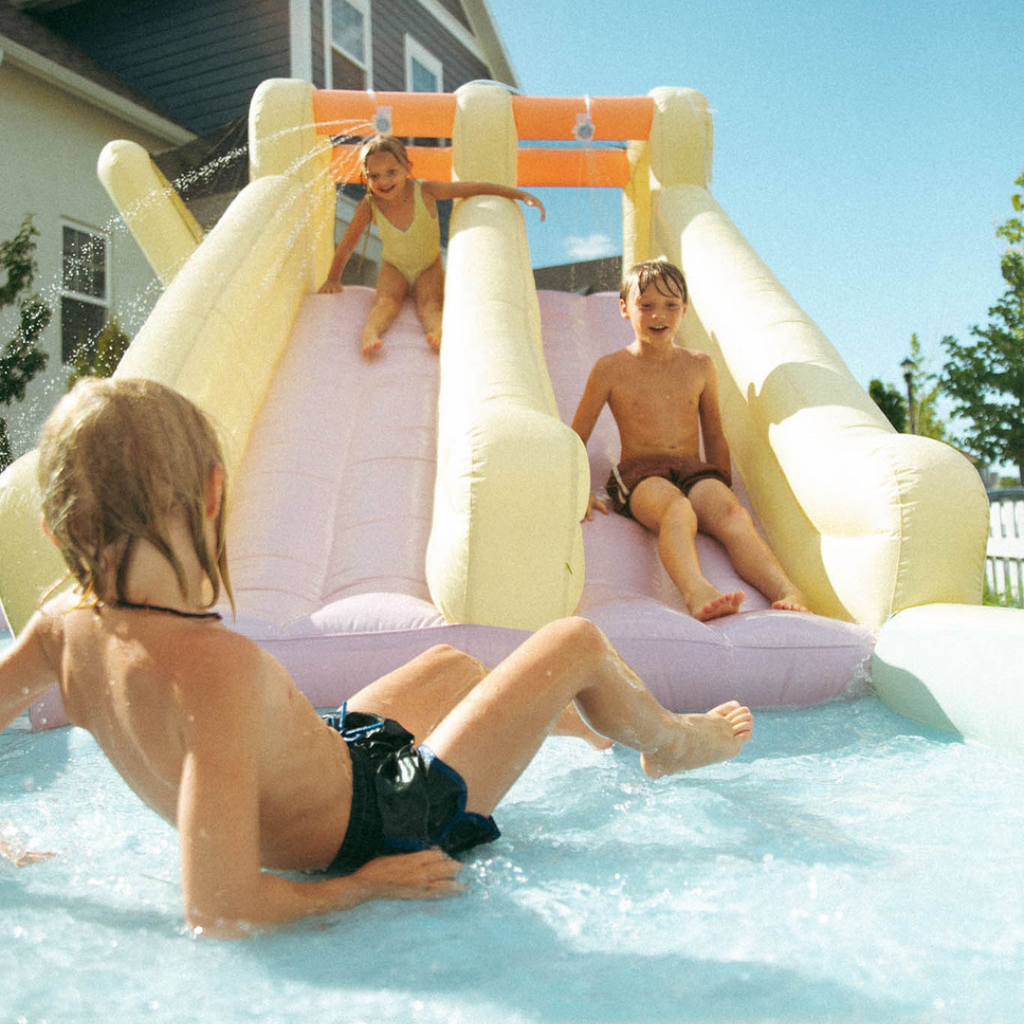 Smol Splash | Playroom Avenue