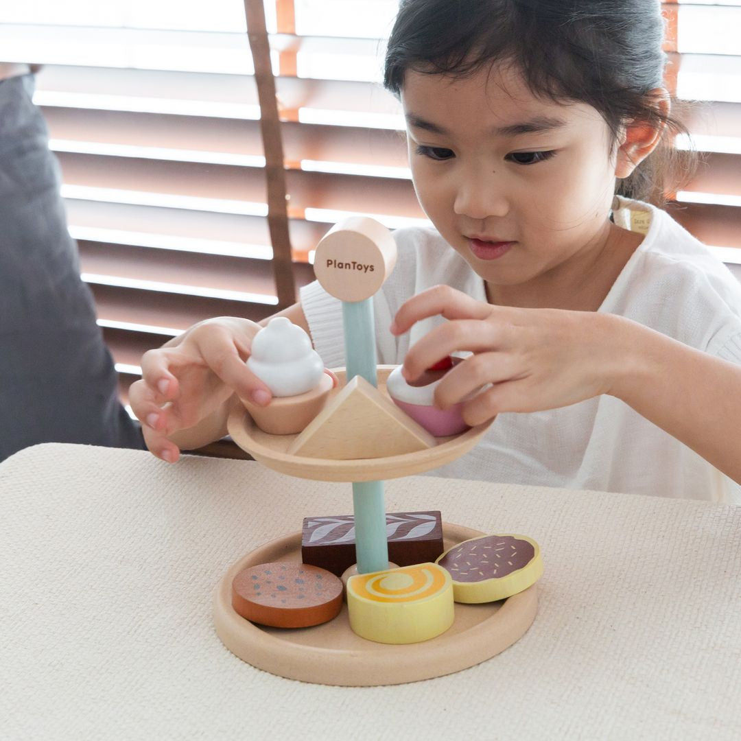 PlanToys Bakery Stand Set | Playroom Avenue