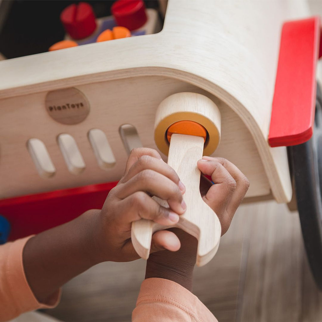PlanToys Motor Mechanic | Playroom Avenue