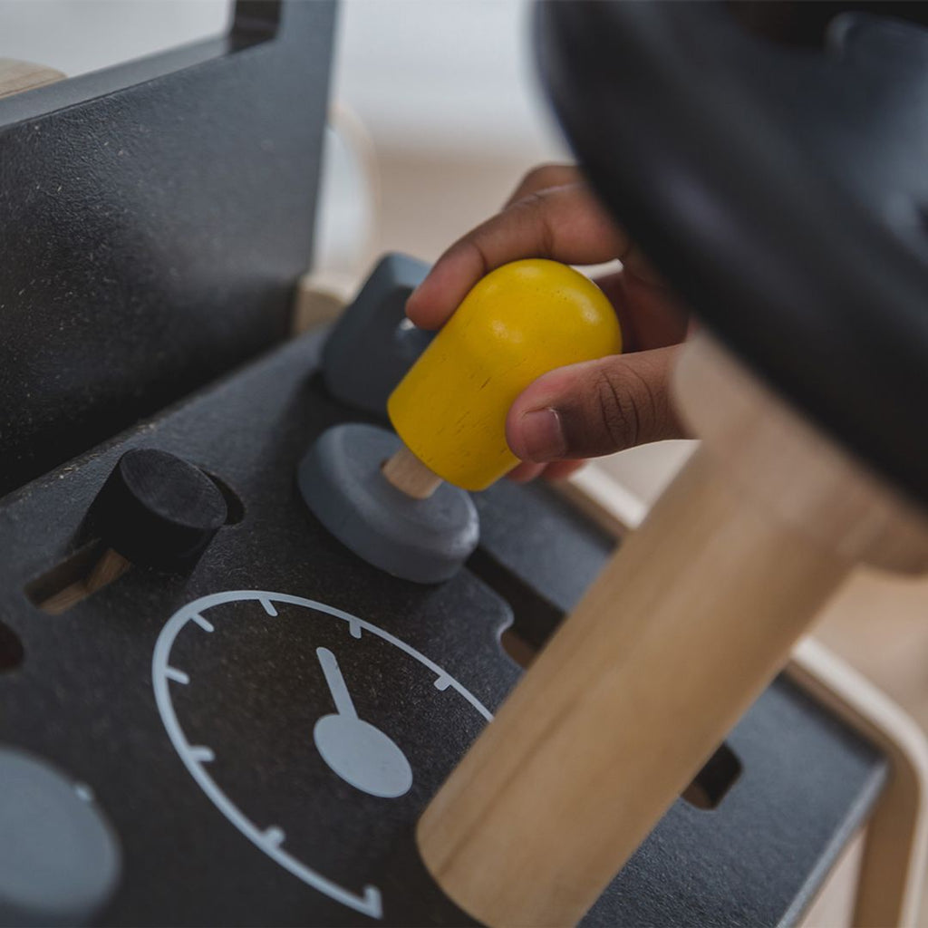 PlanToys Motor Mechanic | Playroom Avenue