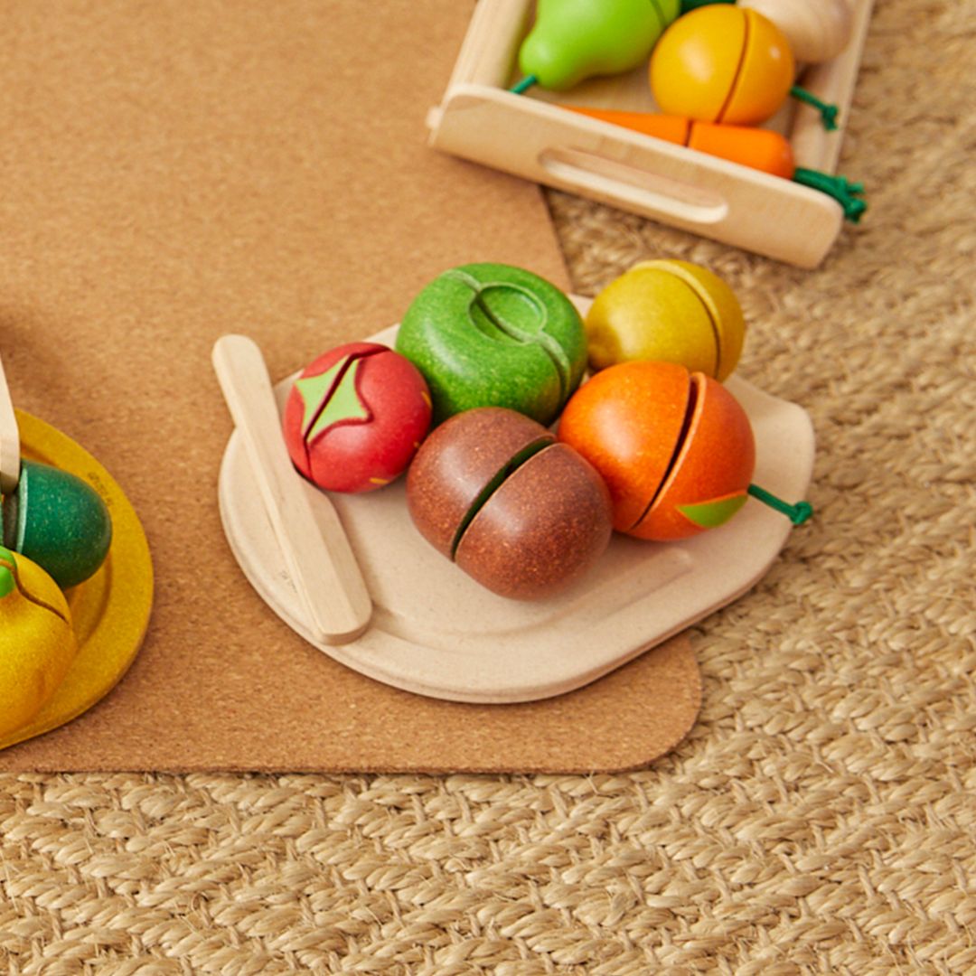PlanToys Assorted Fruit Set | Playroom Avenue