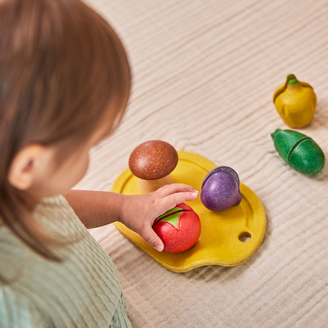 PlanToys Assorted Vegetables Set - Playroom Avenue