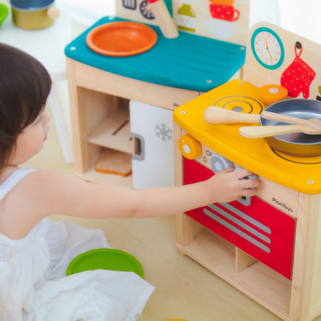 PlanToys Kitchen Set | Playroom Avenue