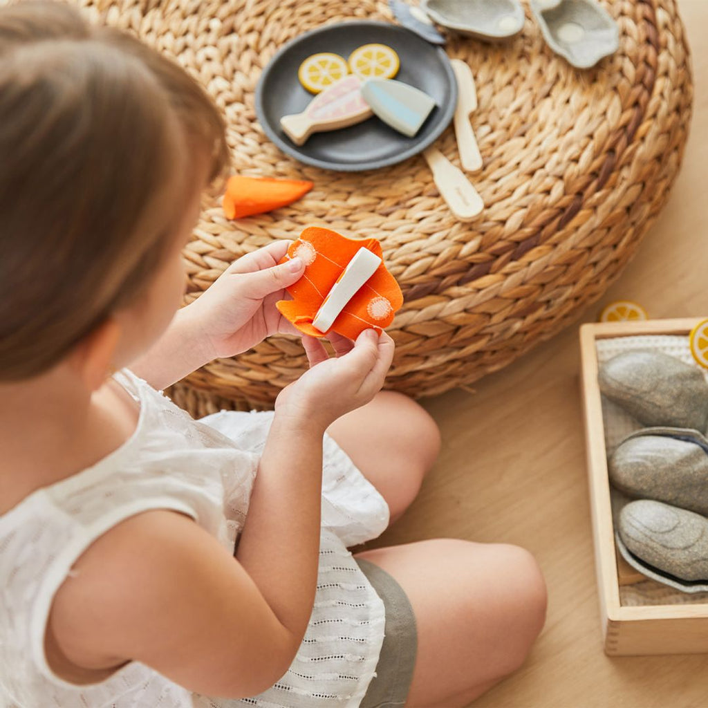 PlanToys Seafood Platter | Playroom Avenue