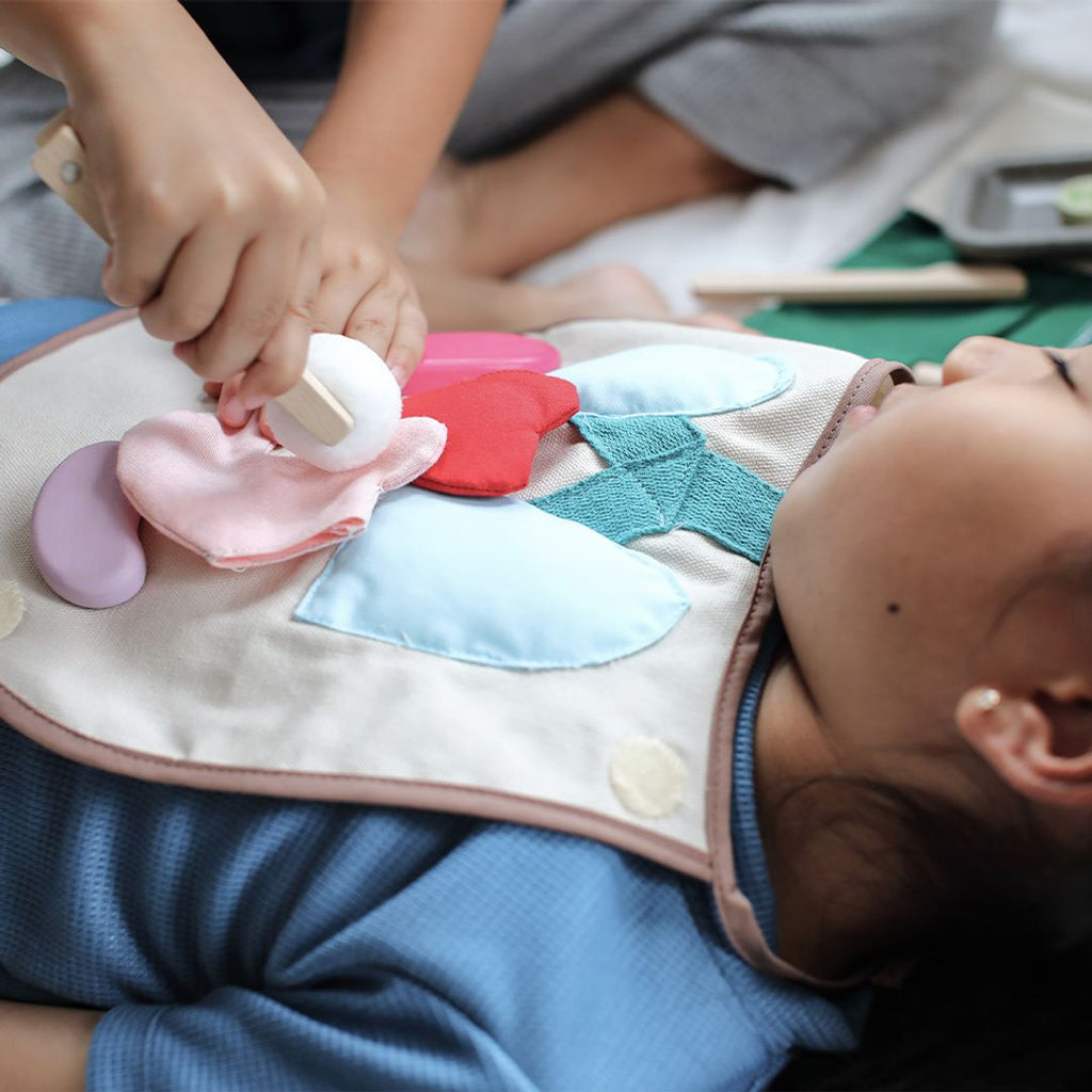 PlanToys Surgeon Set | Playroom Avenue