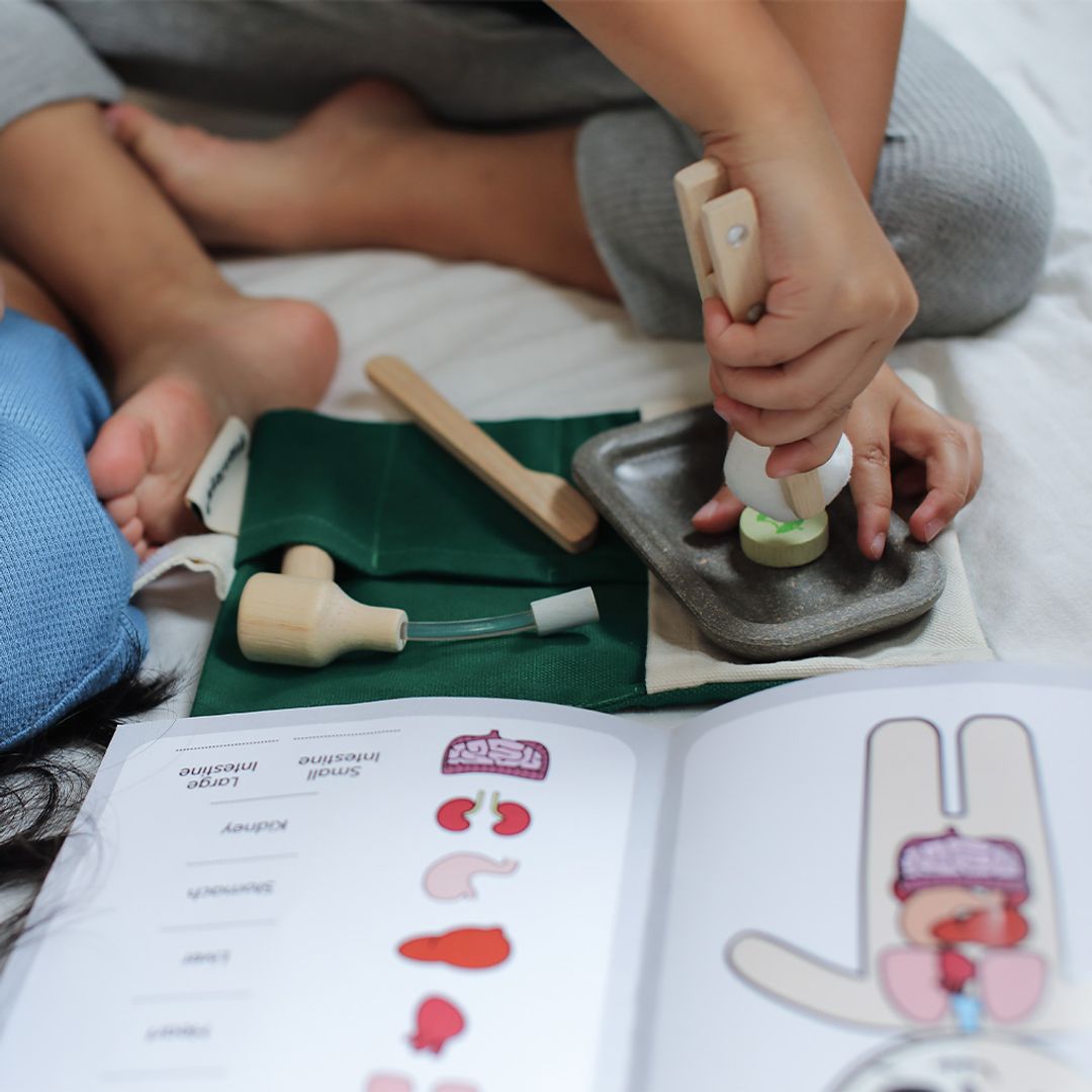 PlanToys Surgeon Set | Playroom Avenue