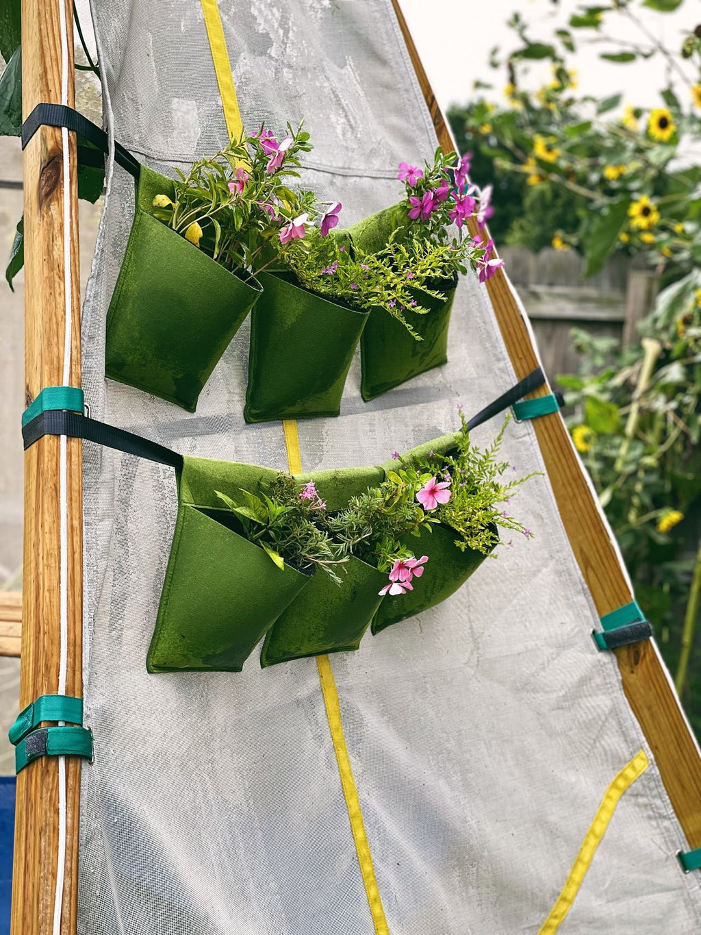 Bijou Bloom Hanging Planters | Playroom Avenue