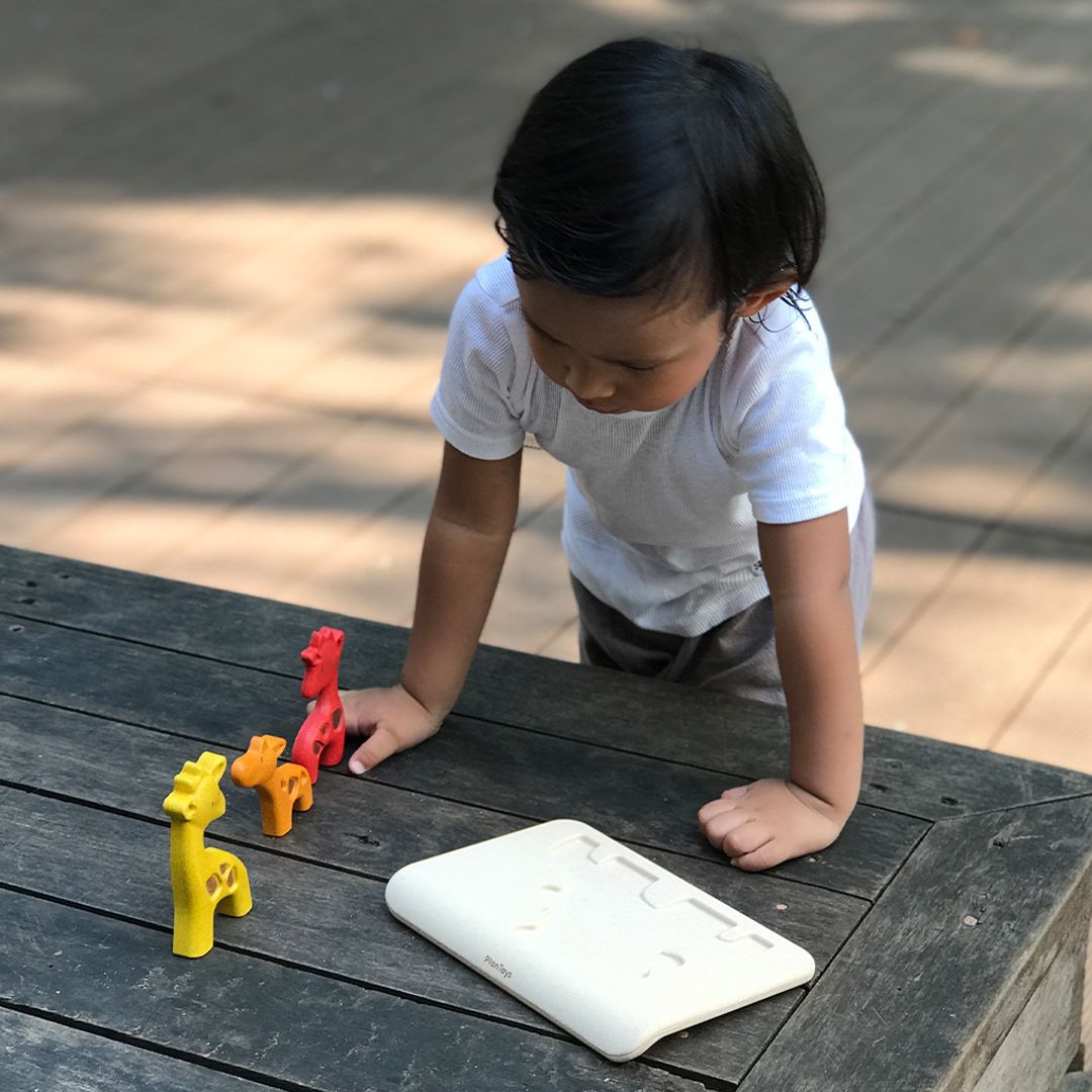 PlanToys Giraffe Puzzle | Playroom Avenue