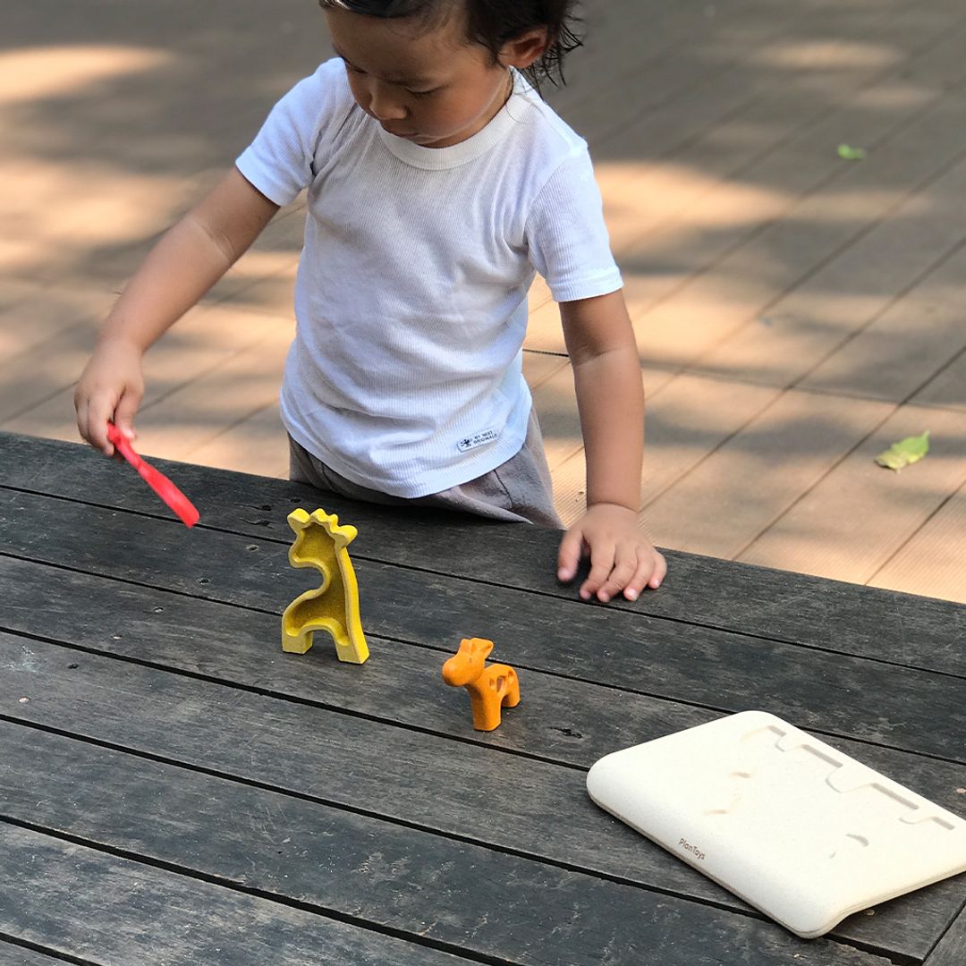 PlanToys Giraffe Puzzle | Playroom Avenue