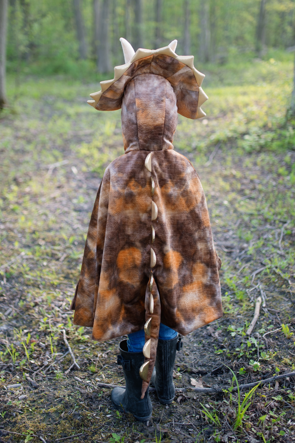 Great Pretenders Grandasaurus Triceratops Cape with Claws | Playroom Avenue